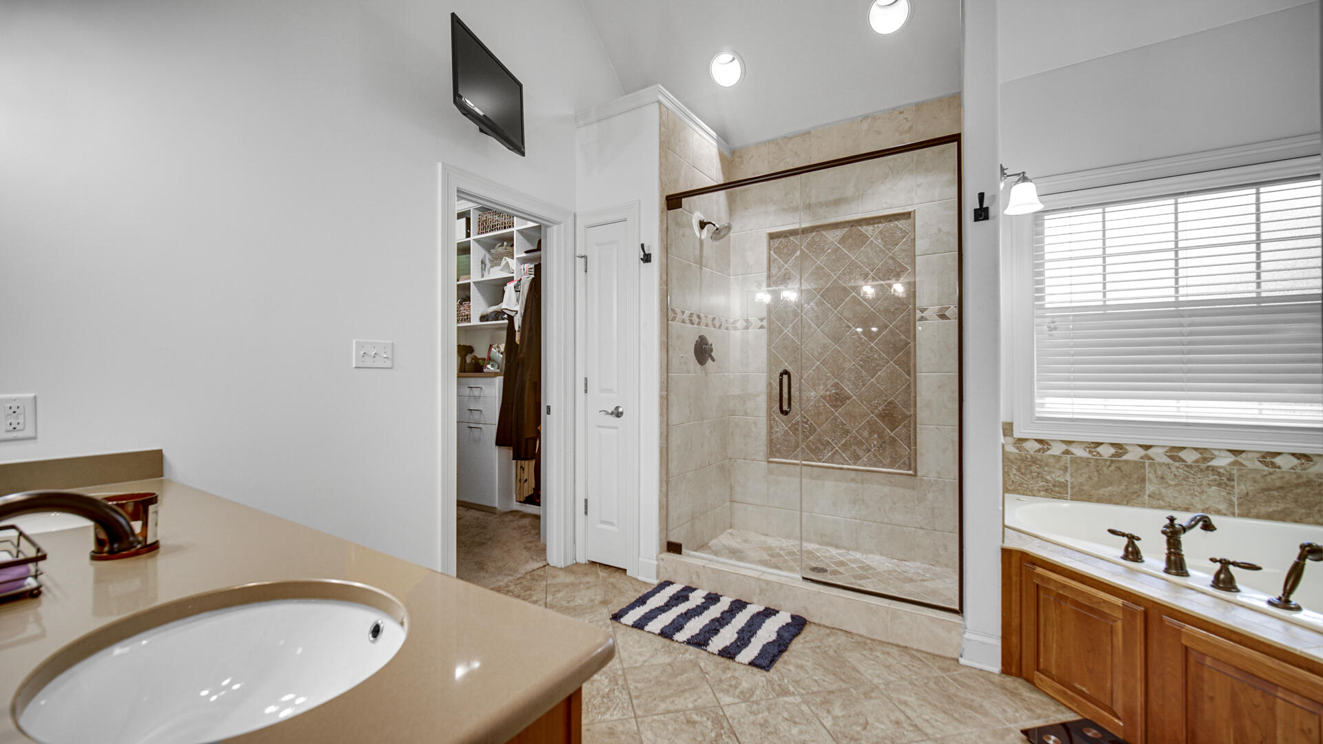 81 Scotscraig Drive, Valparaiso, IN 46385; Image #23