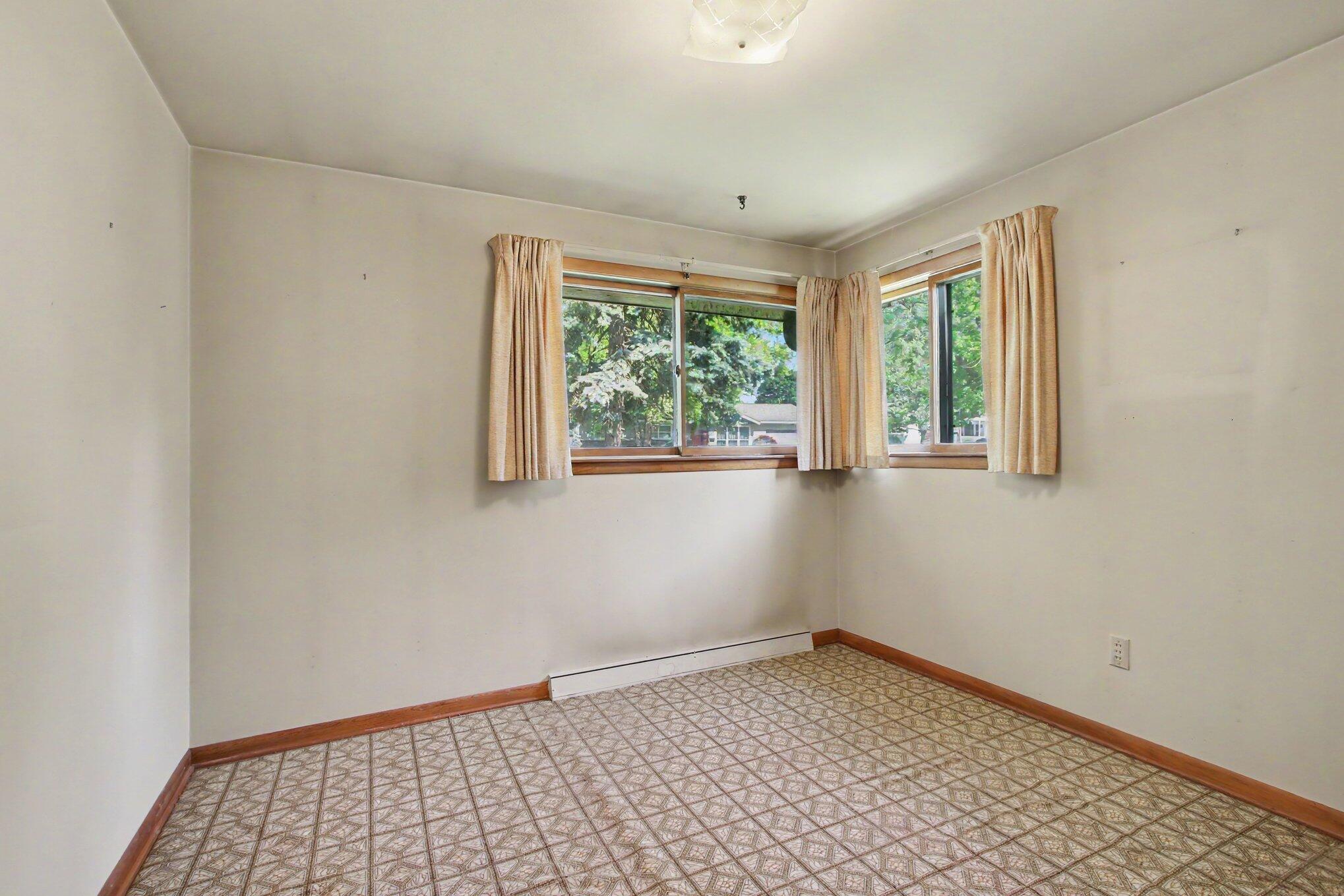 725 S East Street, Crown Point, IN 46307; Image #11