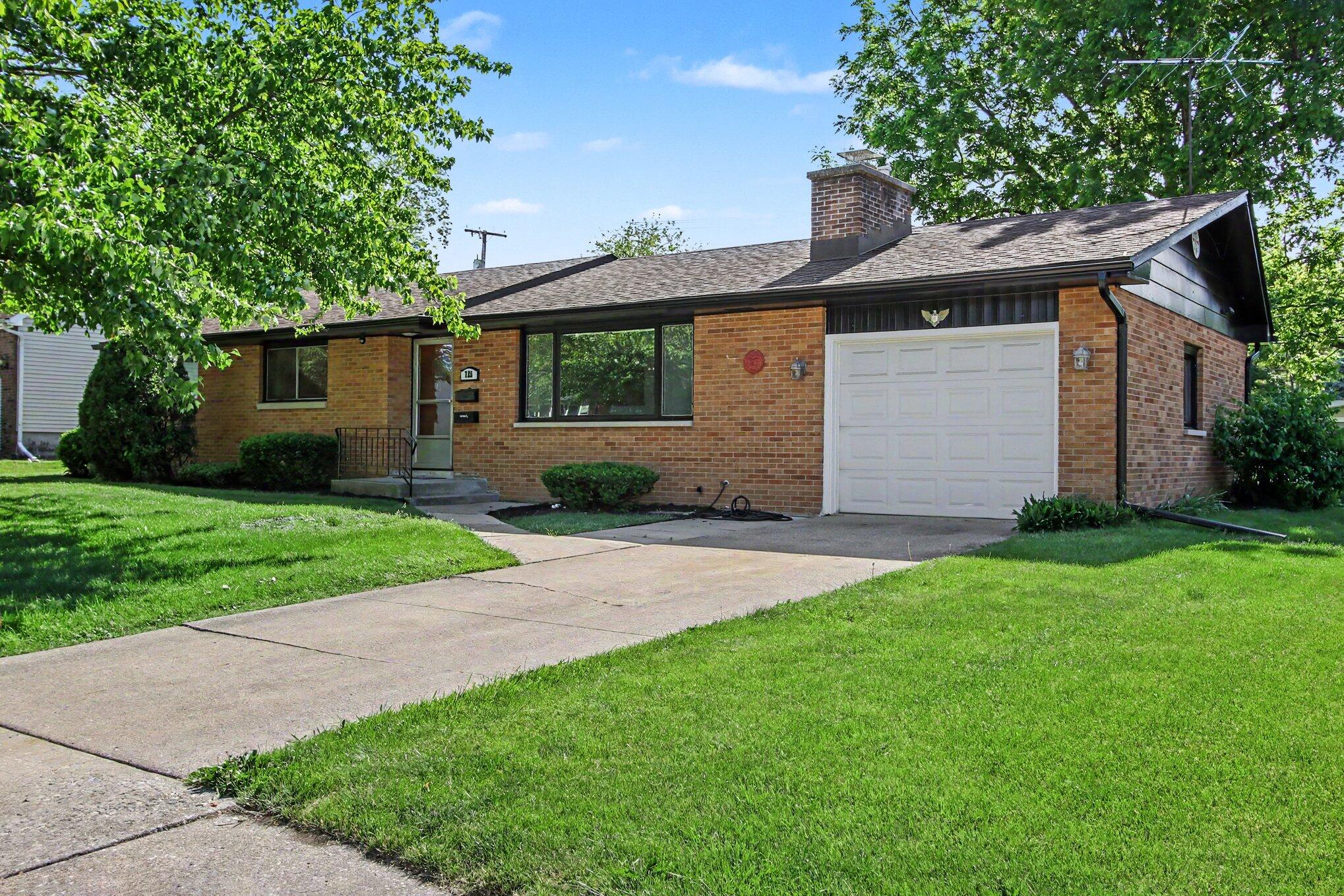 725 S East Street, Crown Point, IN 46307; Image #2