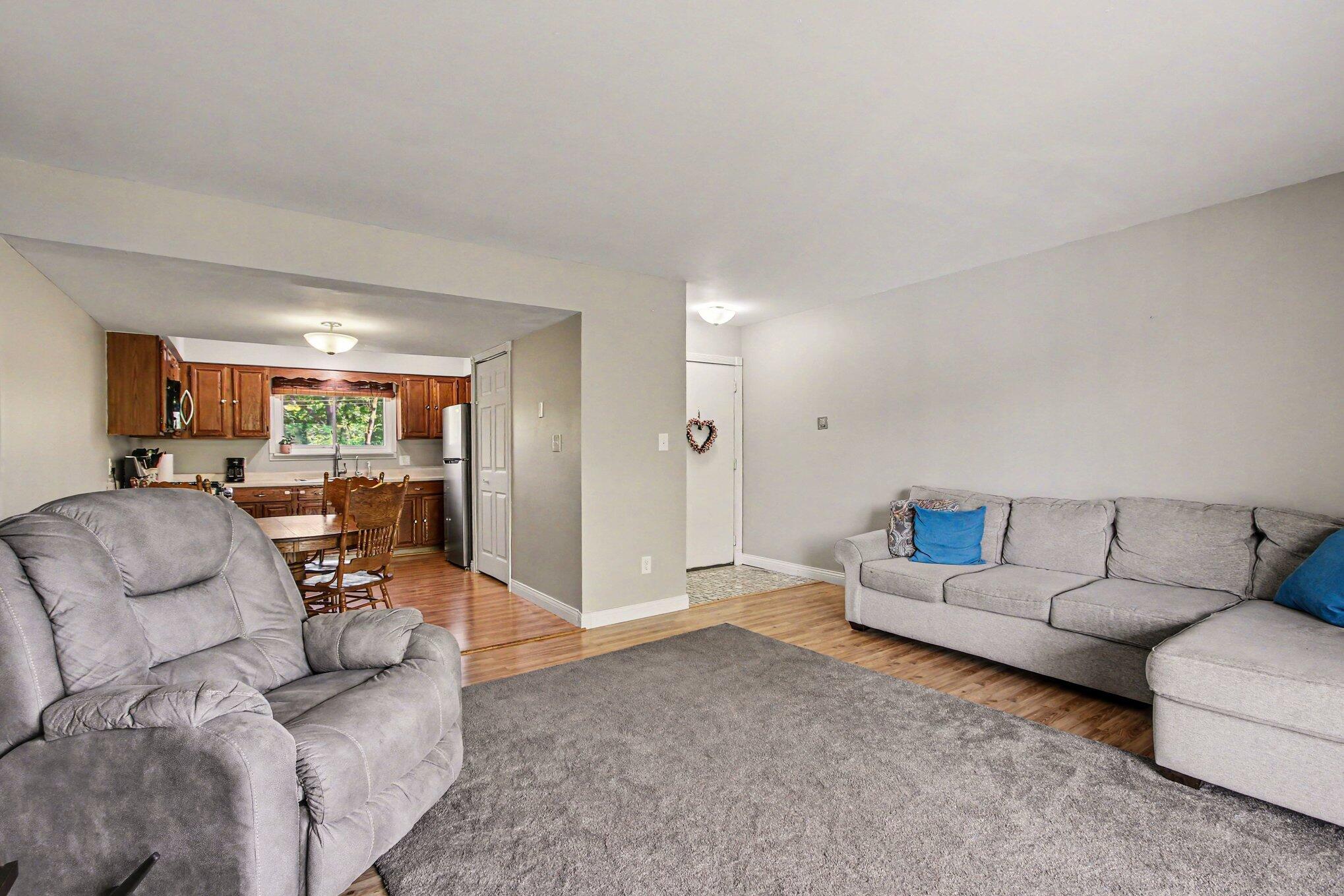 831 Summit Park Court N, Crown Point, IN 46307; Image #3
