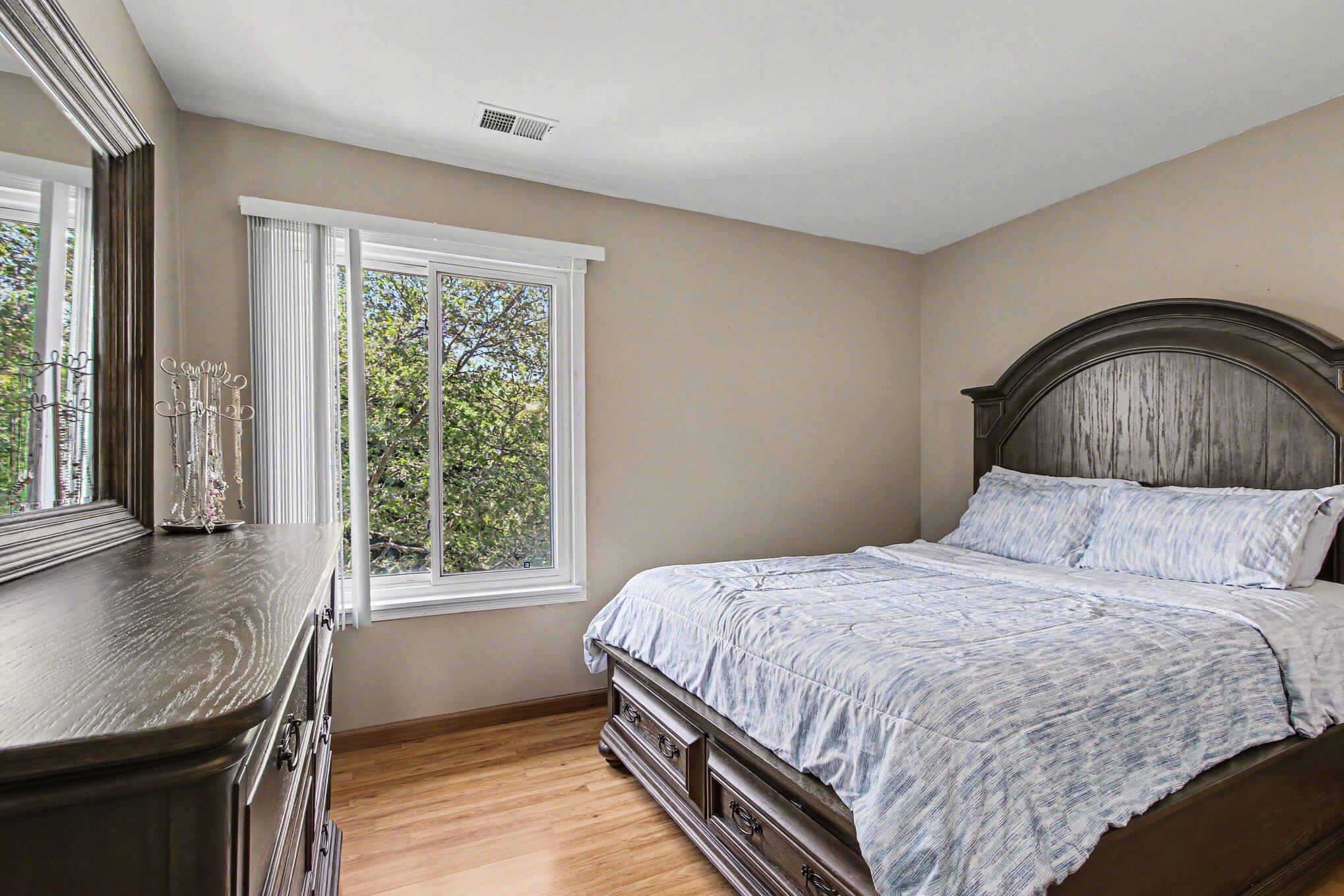 831 Summit Park Court N, Crown Point, IN 46307; Image #6