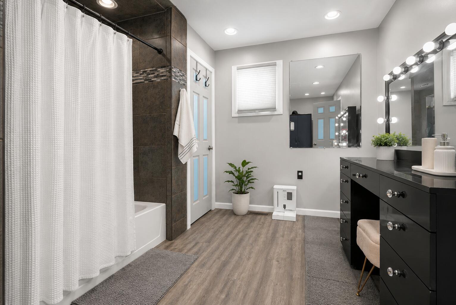 719 Capitol Road, Valparaiso, IN 46385; Image #27