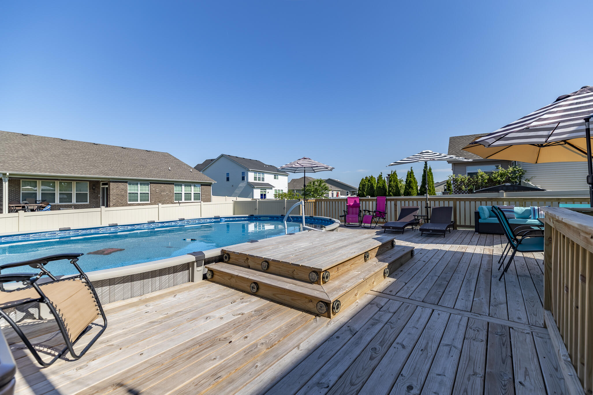 10411 Pine Lane, St. John, IN 46373; Image #10