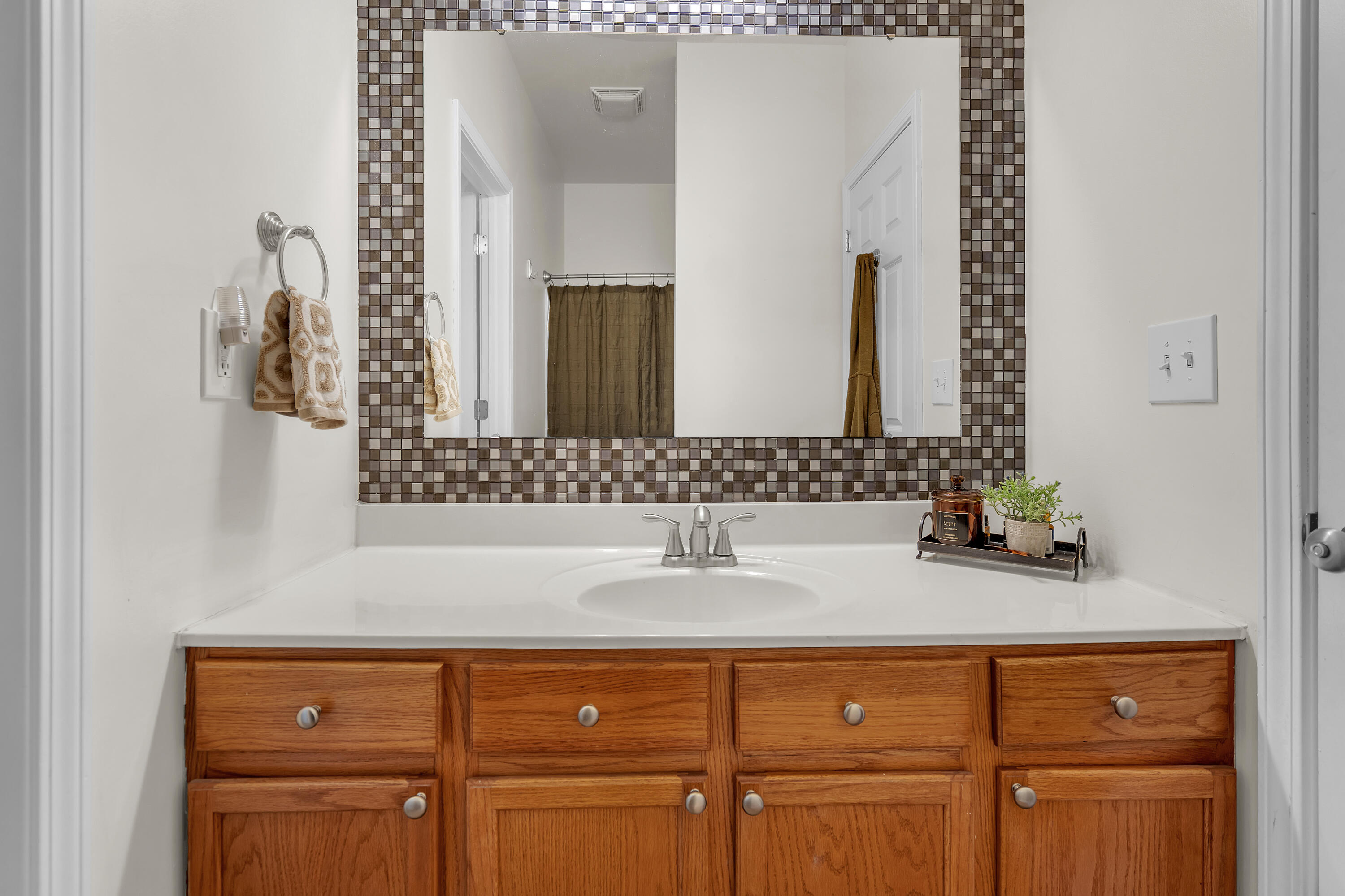 217 Prestwick Drive, Valparaiso, IN #B, 46385; Image #20