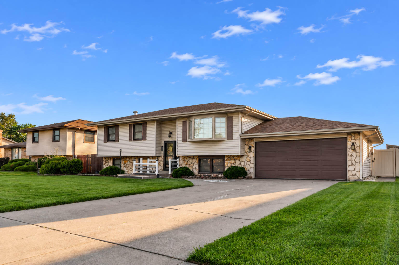 724 Briarwood Drive, Dyer, IN 46311; Image #2
