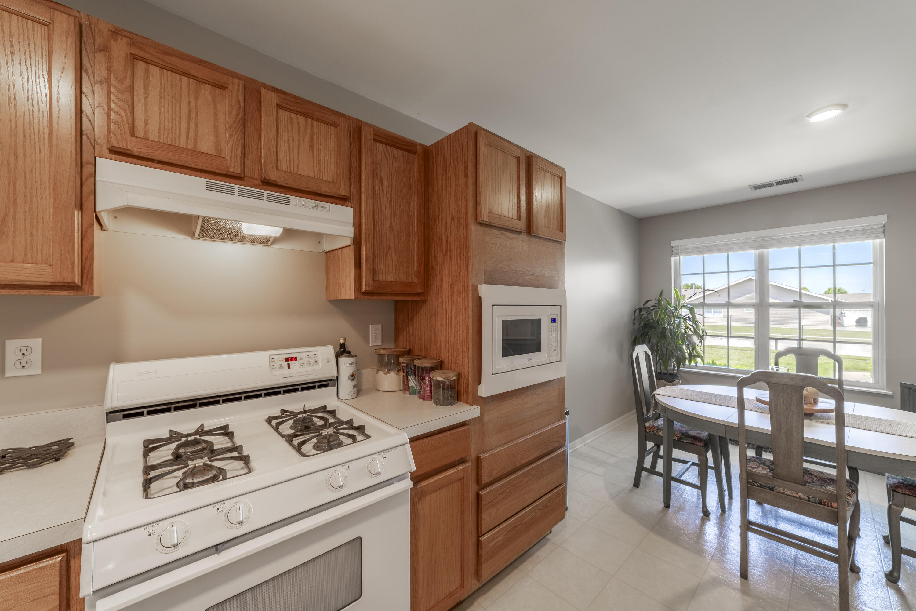 1615 Golden Oak Drive, Crown Point, IN 46307; Image #9