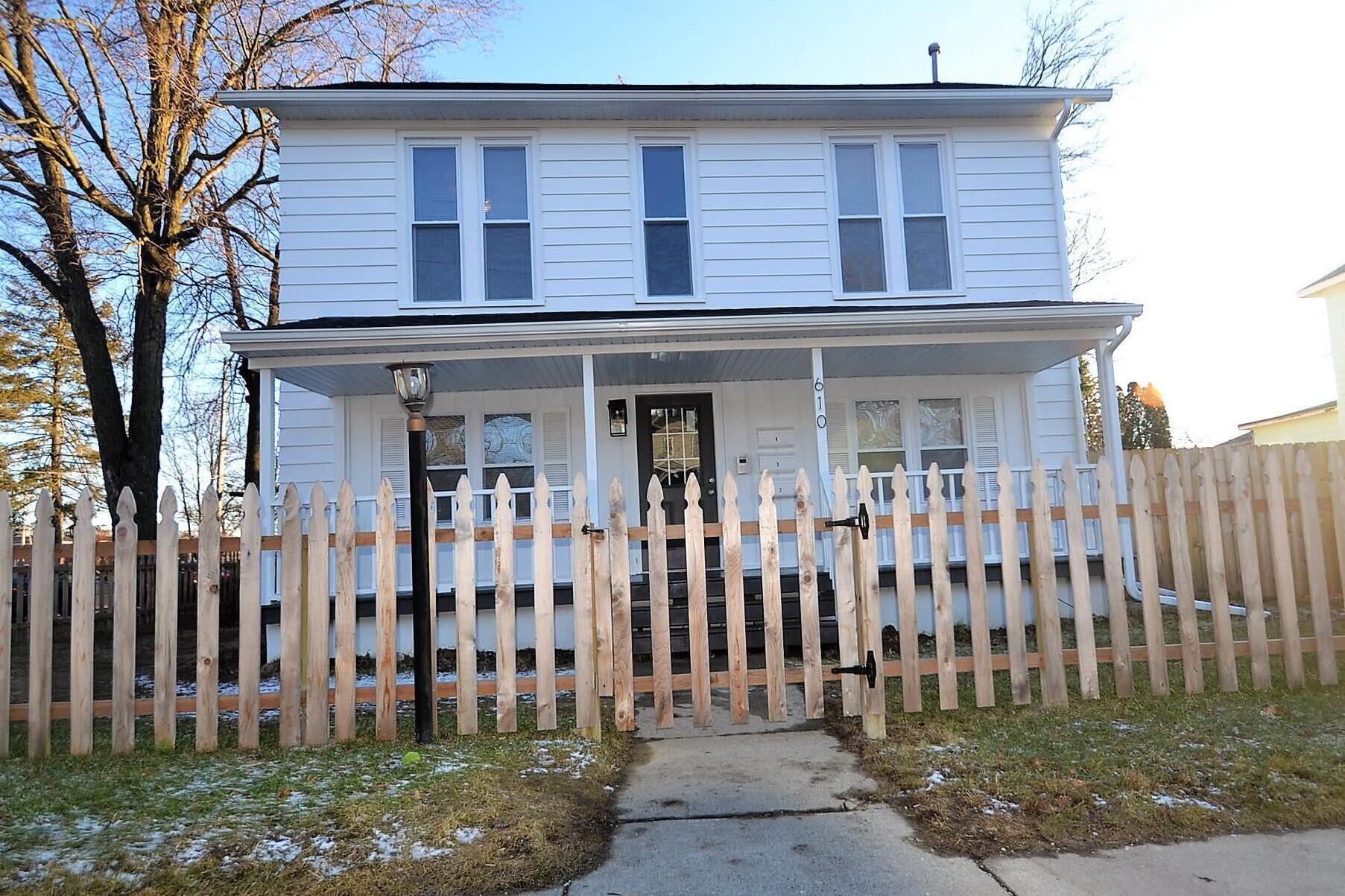 610 Union Street, Valparaiso, IN #4, 46383; Image #1