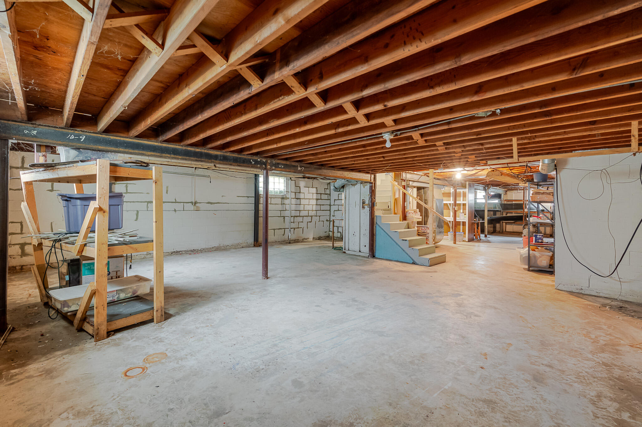 327 Softwood Drive, Hobart, IN 46342; Image #17
