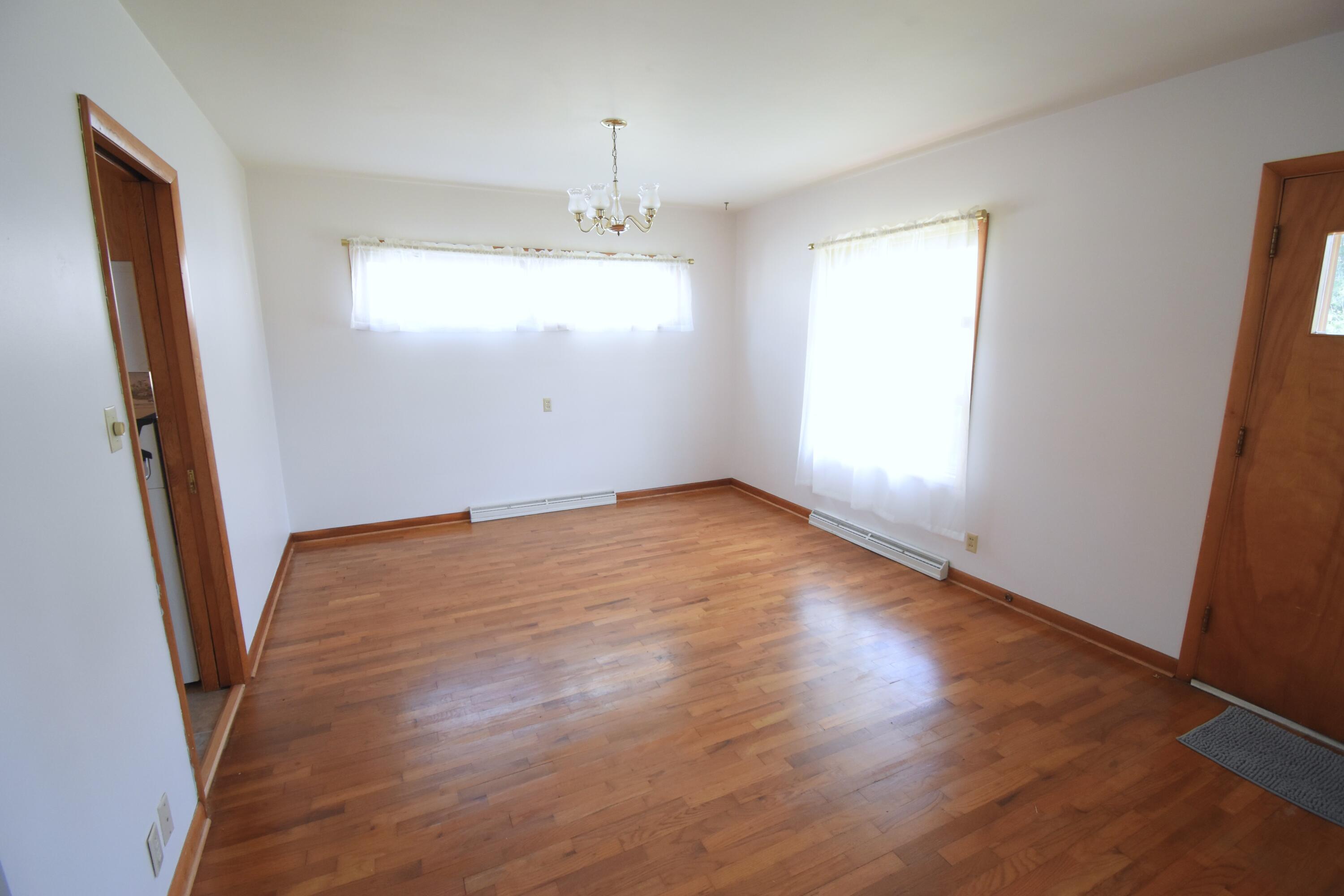 328 S Weston Street, Rensselaer, IN 47978; Image #11