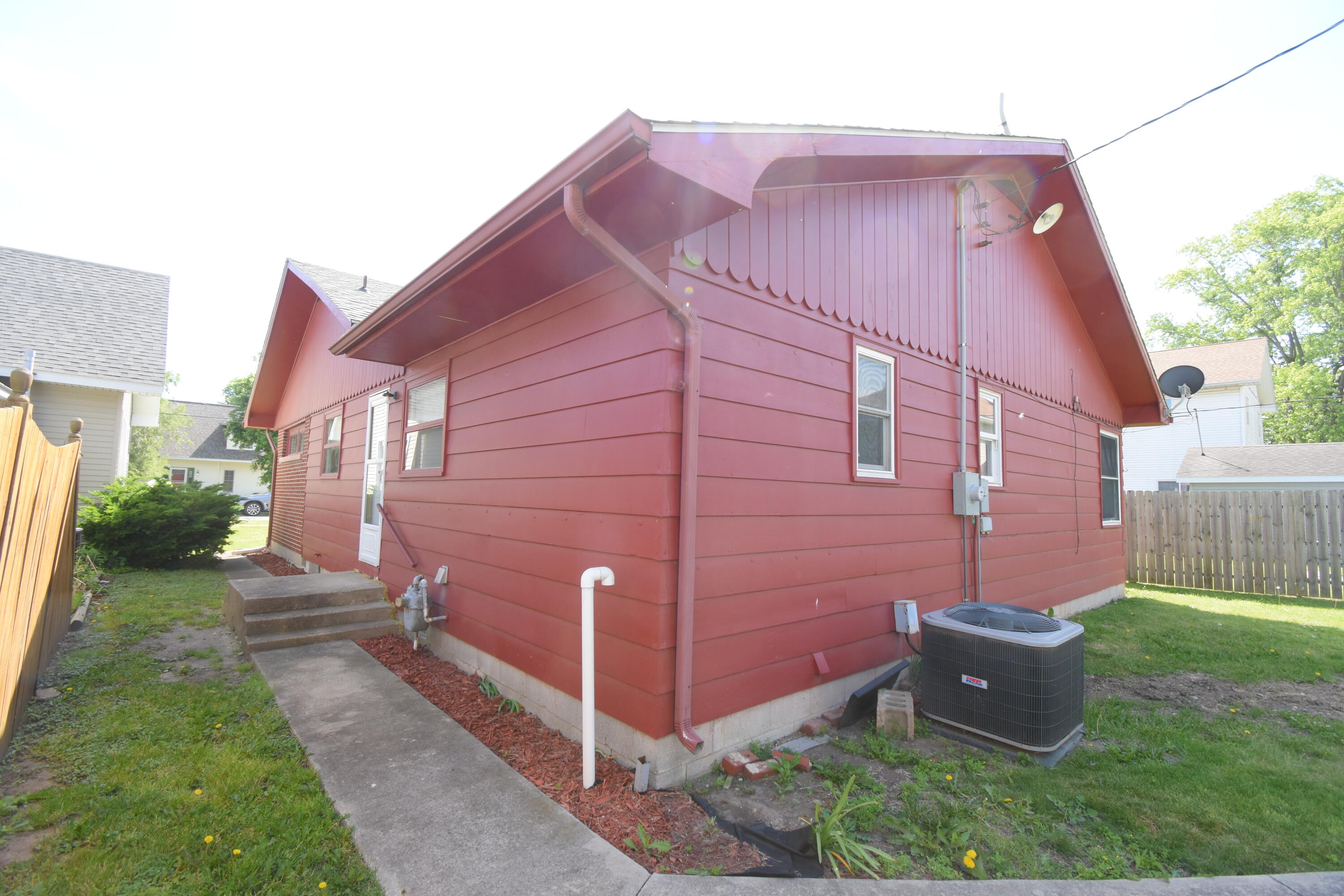 328 S Weston Street, Rensselaer, IN 47978; Image #34
