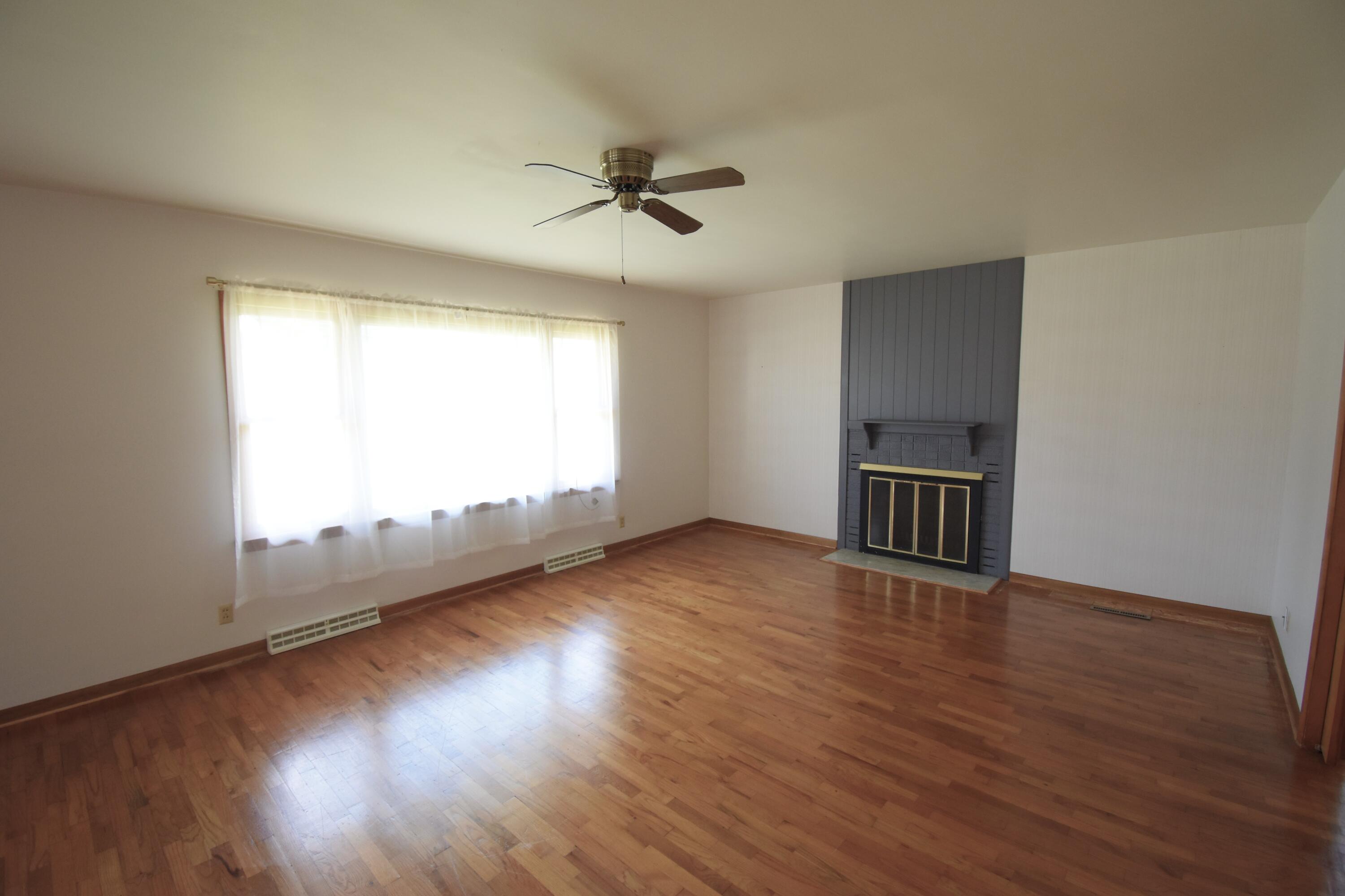 328 S Weston Street, Rensselaer, IN 47978; Image #6