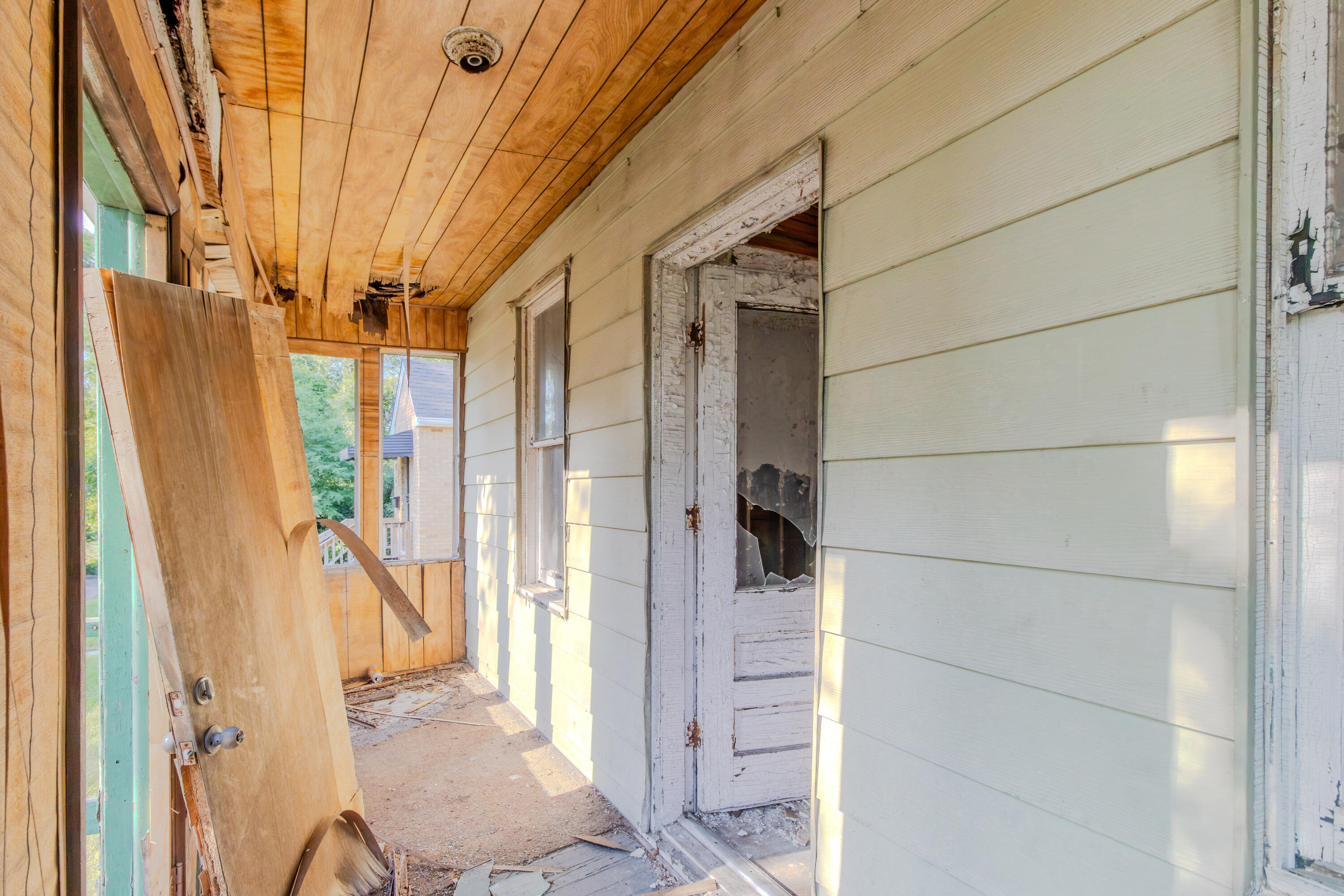 3869 Connecticut Street, Gary, IN 46409; Image #23