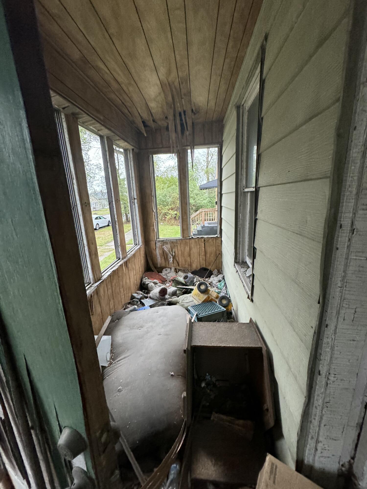 3869 Connecticut Street, Gary, IN 46409; Image #5