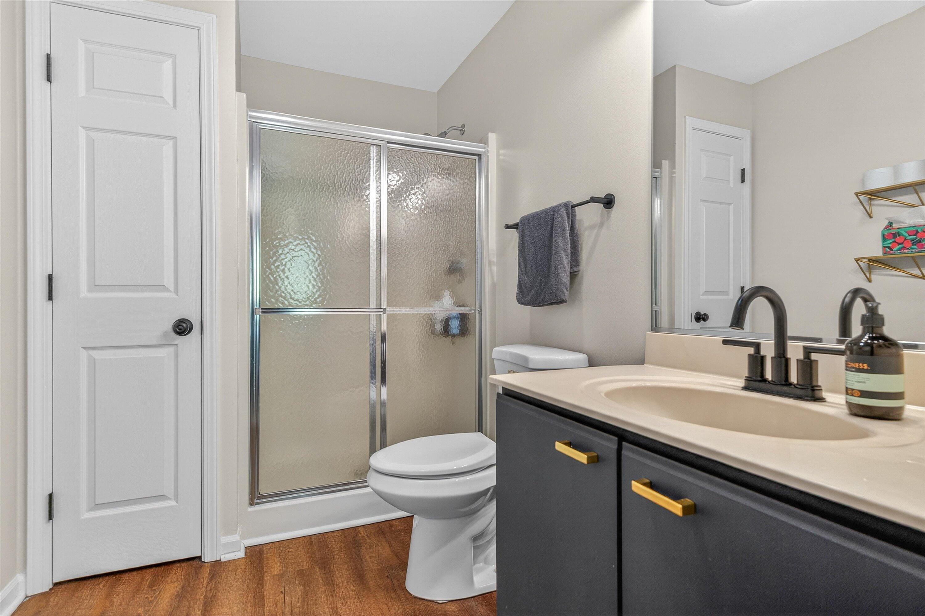 9806 Parkway Drive, Highland, IN 46322; Image #17