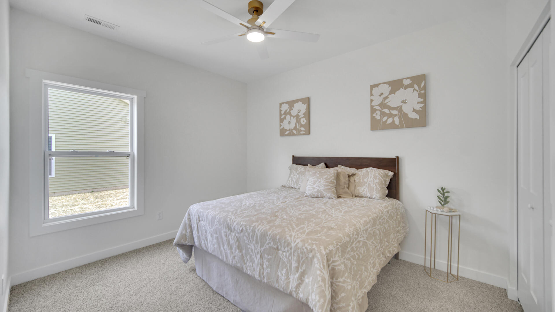 2865 Benton Street, Lake Station, IN 46405; Image #18