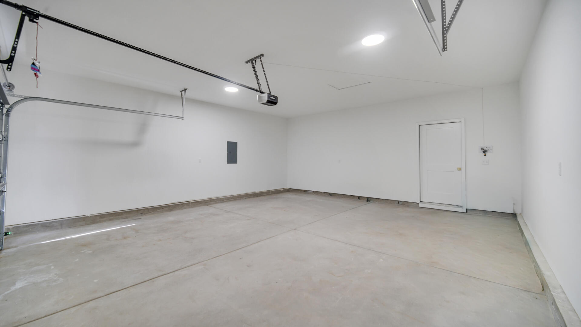 2865 Benton Street, Lake Station, IN 46405; Image #23