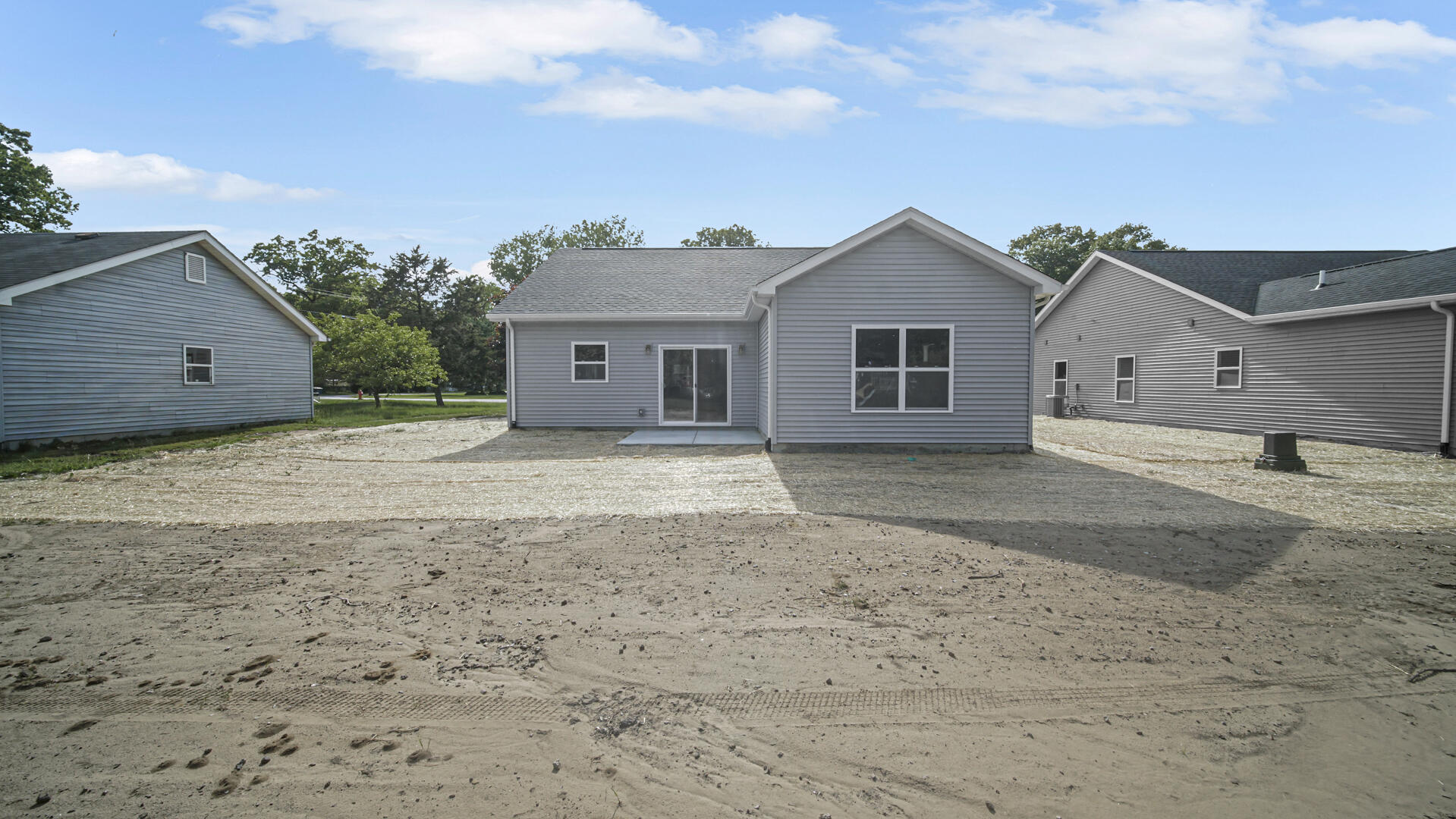 2865 Benton Street, Lake Station, IN 46405; Image #26
