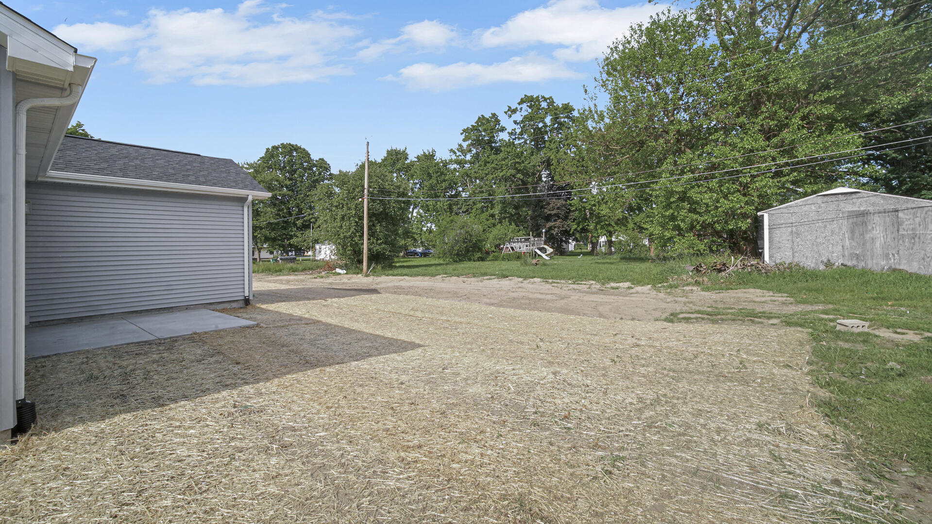 2865 Benton Street, Lake Station, IN 46405; Image #27