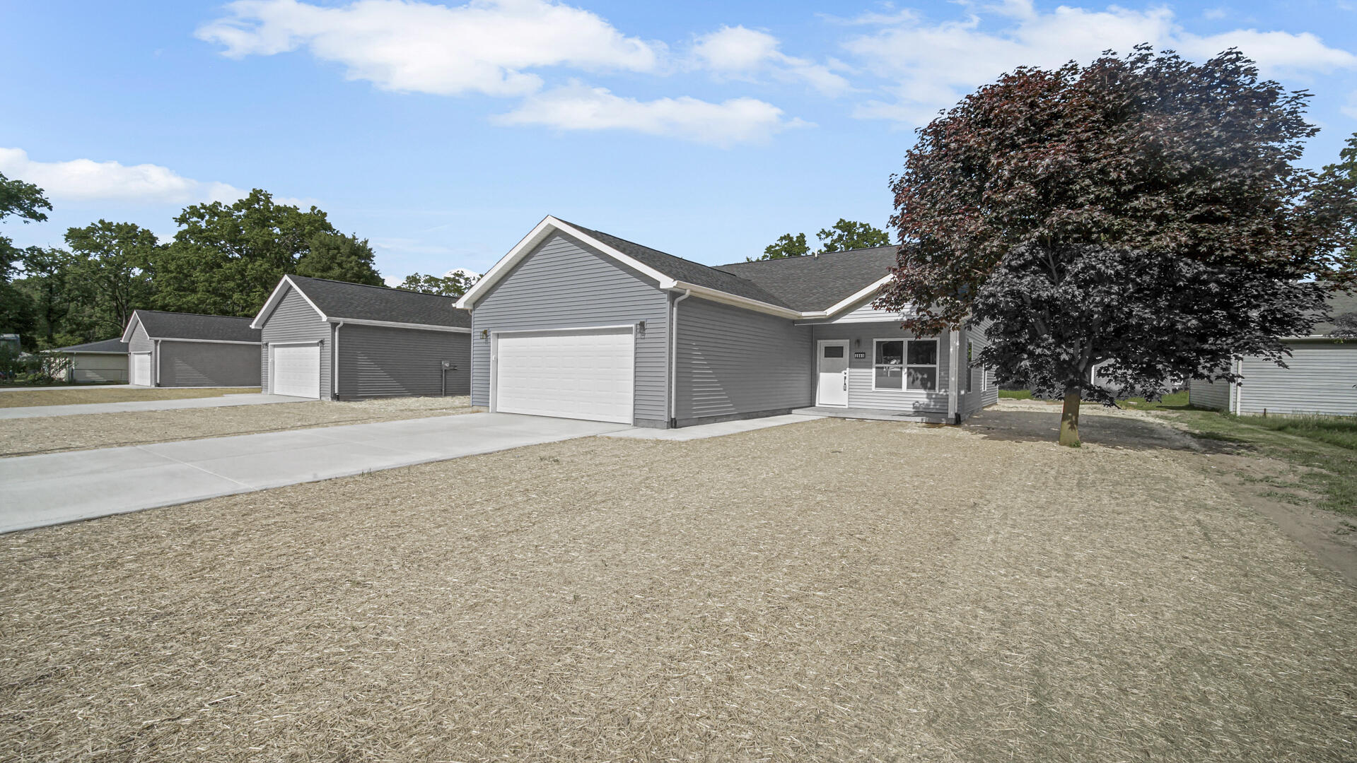 2865 Benton Street, Lake Station, IN 46405; Image #28