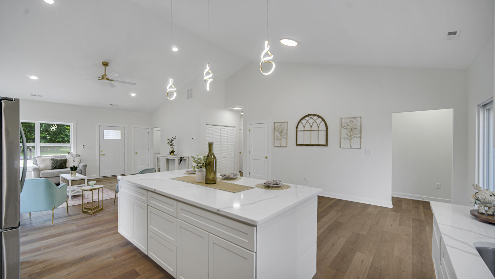 2865 Benton Street, Lake Station, IN 46405; Image #7