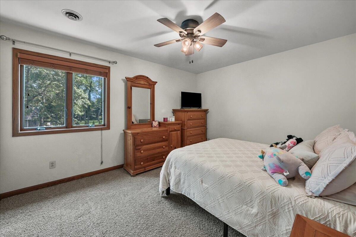 8835 S Lilac Street, DeMotte, IN 46310; Image #20