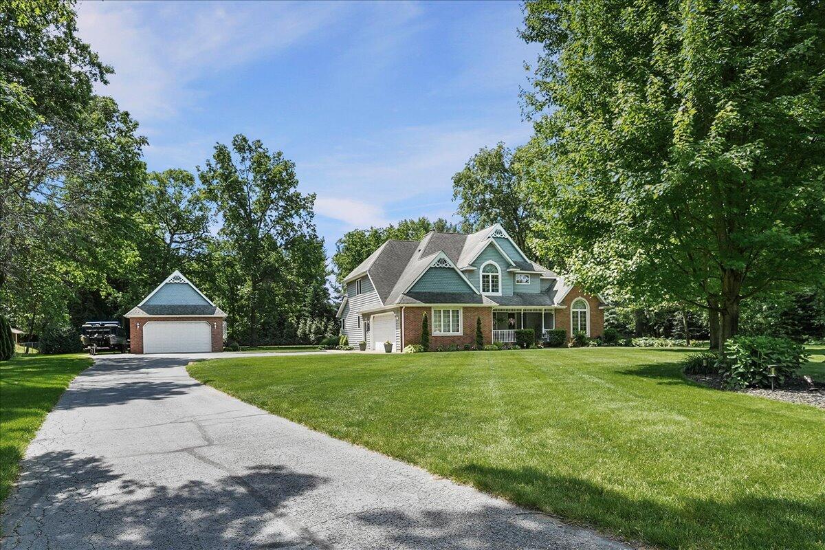 8835 S Lilac Street, DeMotte, IN 46310; Image #3