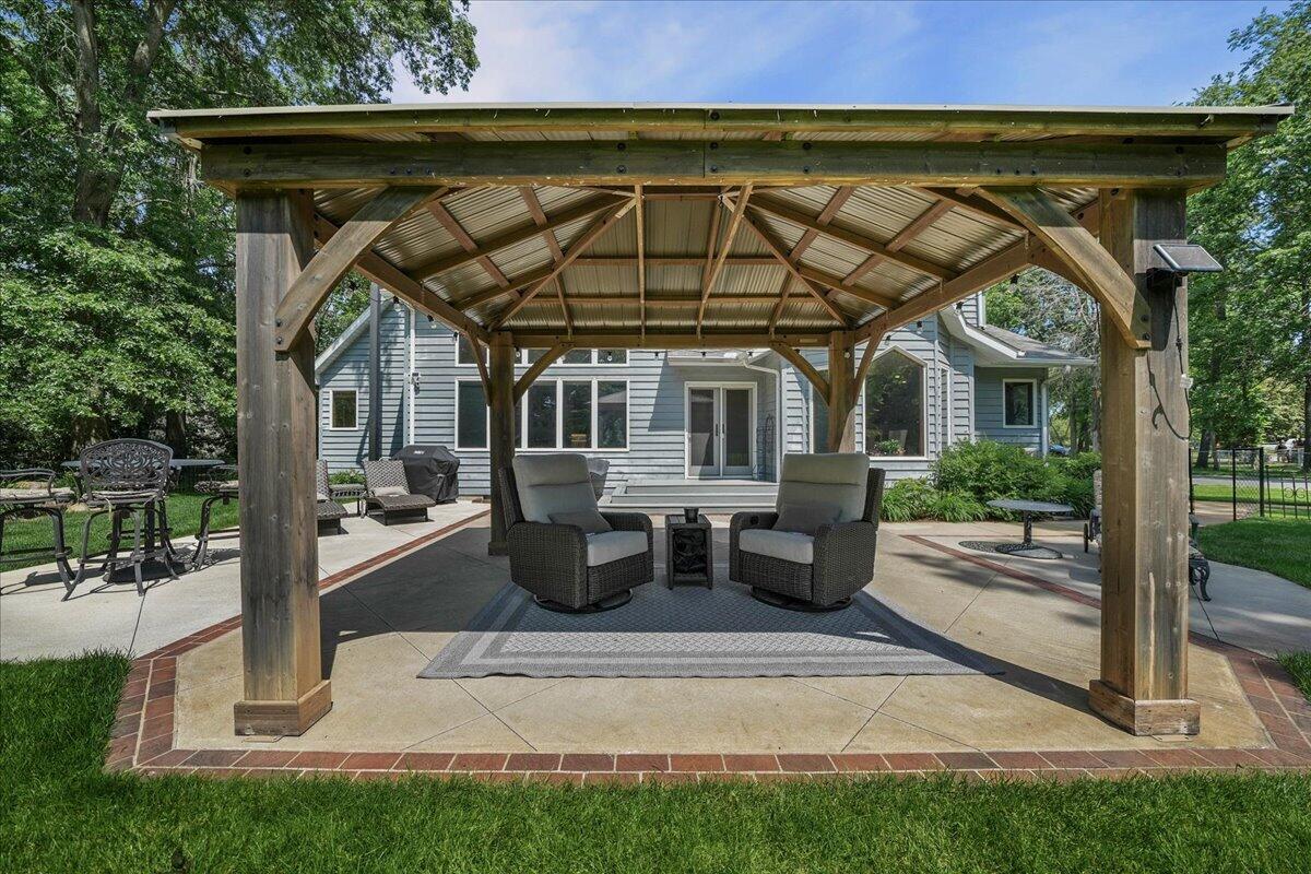 8835 S Lilac Street, DeMotte, IN 46310; Image #32