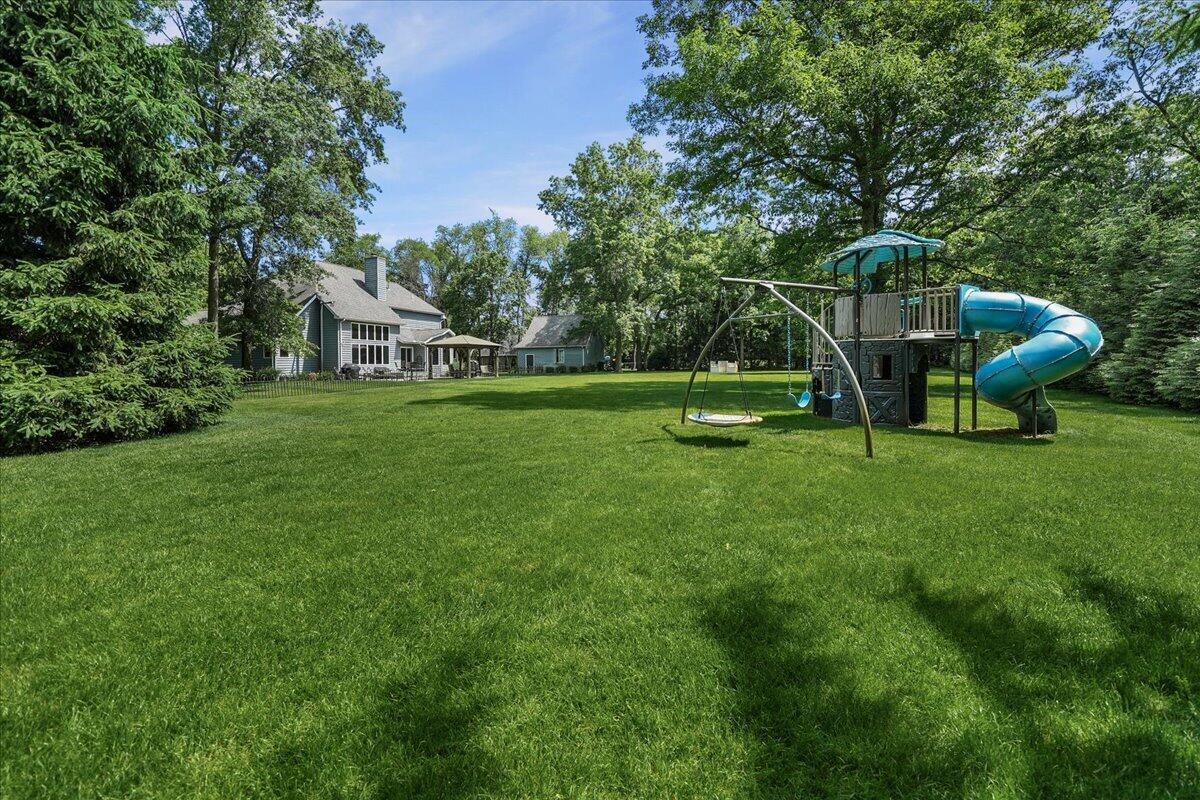 8835 S Lilac Street, DeMotte, IN 46310; Image #36