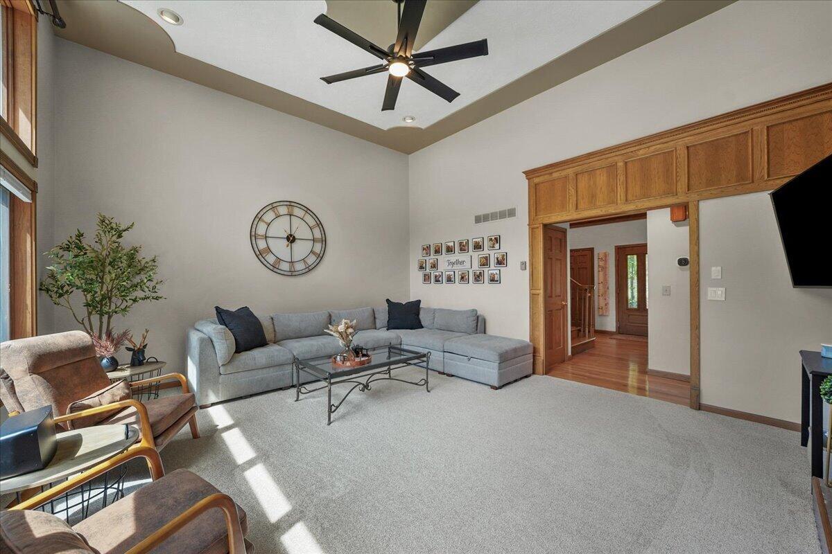 8835 S Lilac Street, DeMotte, IN 46310; Image #6