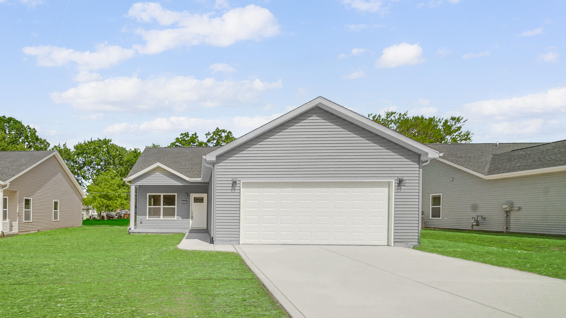2863 Benton Street, Lake Station, IN 46405; Image #1