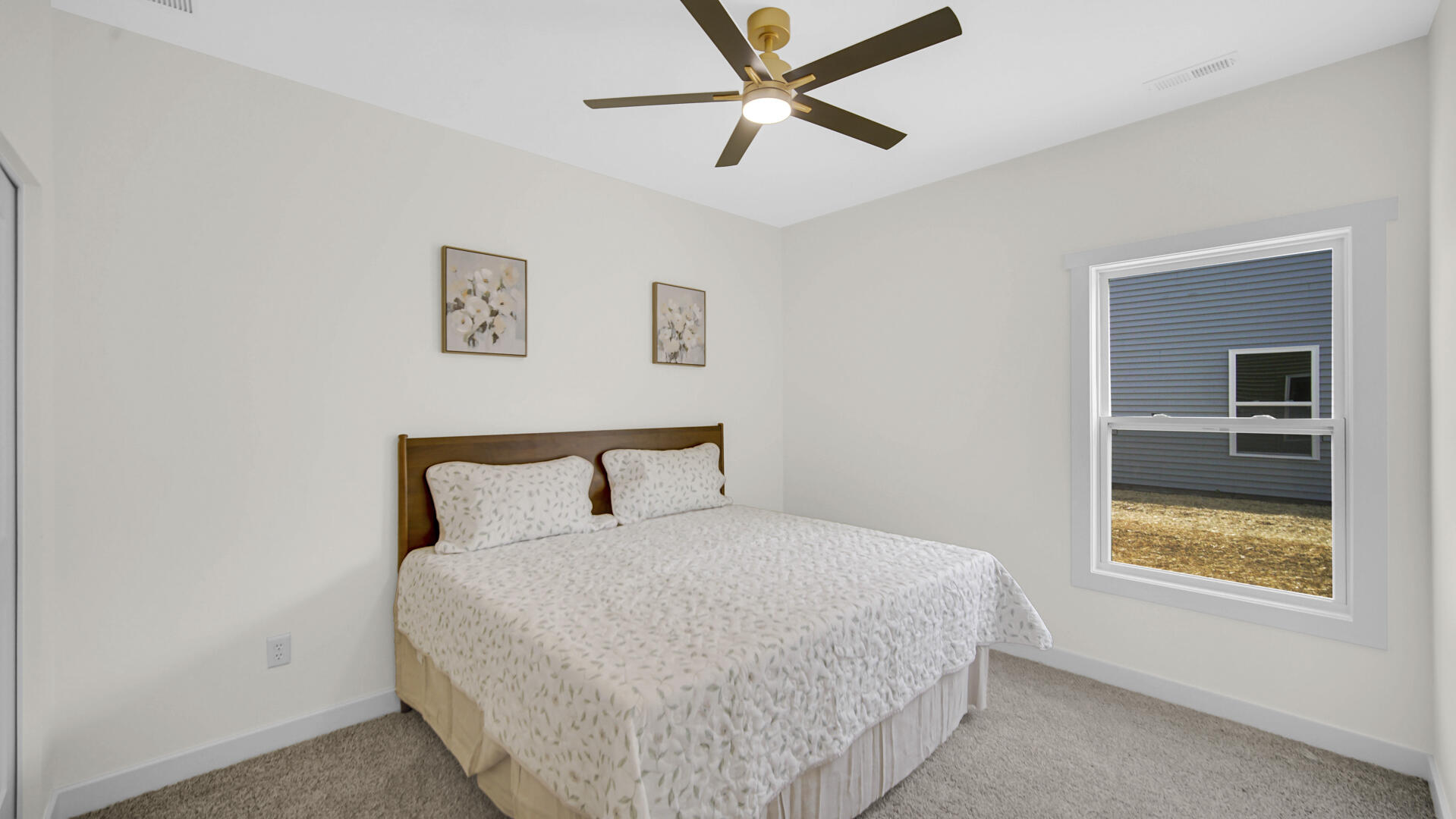 2863 Benton Street, Lake Station, IN 46405; Image #16