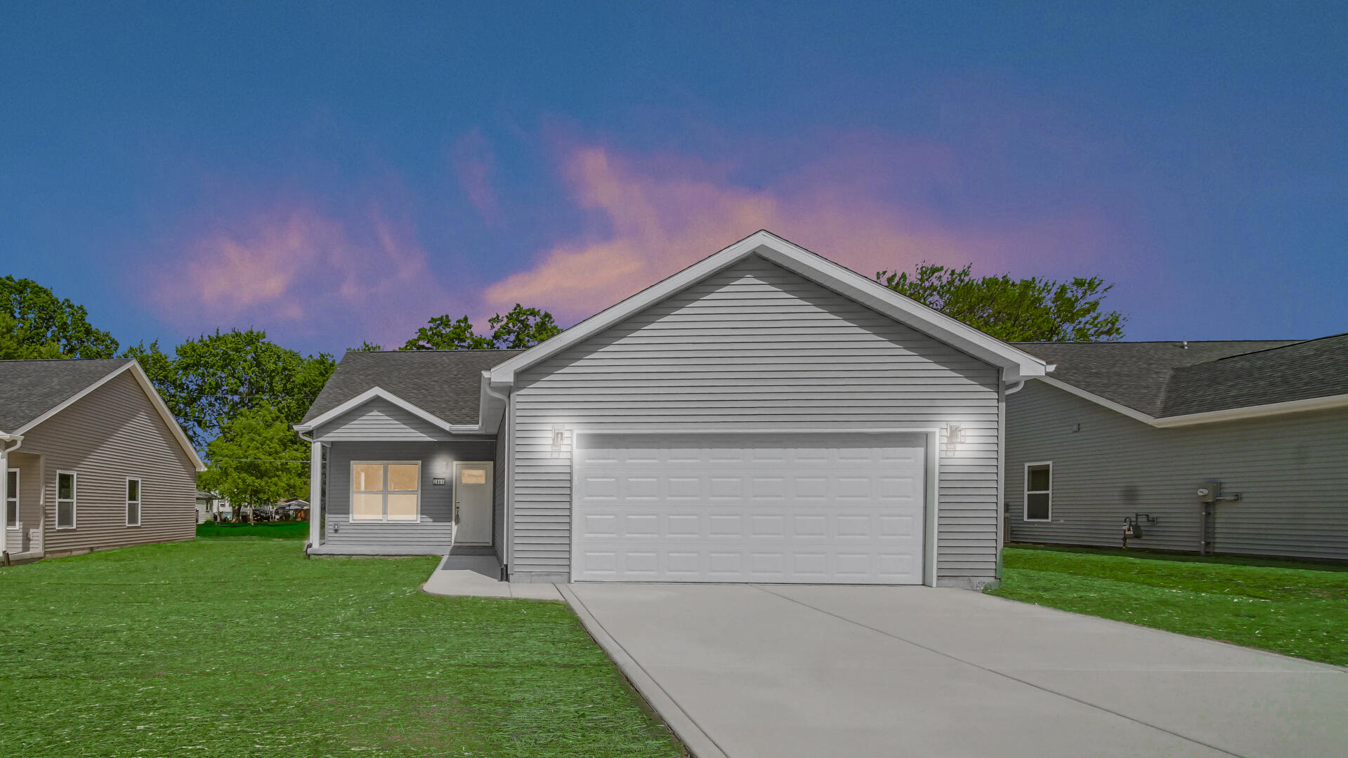 2863 Benton Street, Lake Station, IN 46405; Image #2