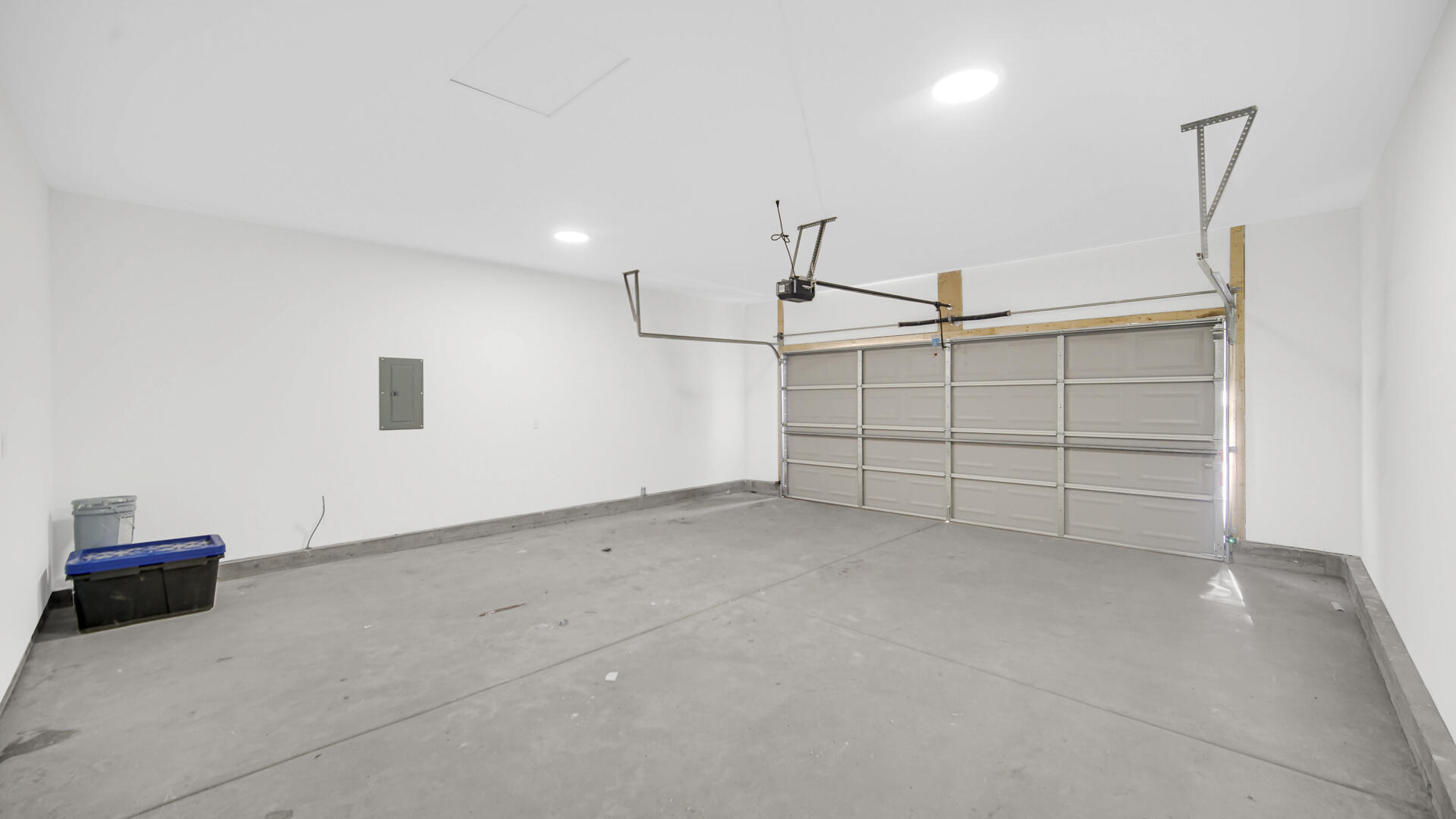 2863 Benton Street, Lake Station, IN 46405; Image #25