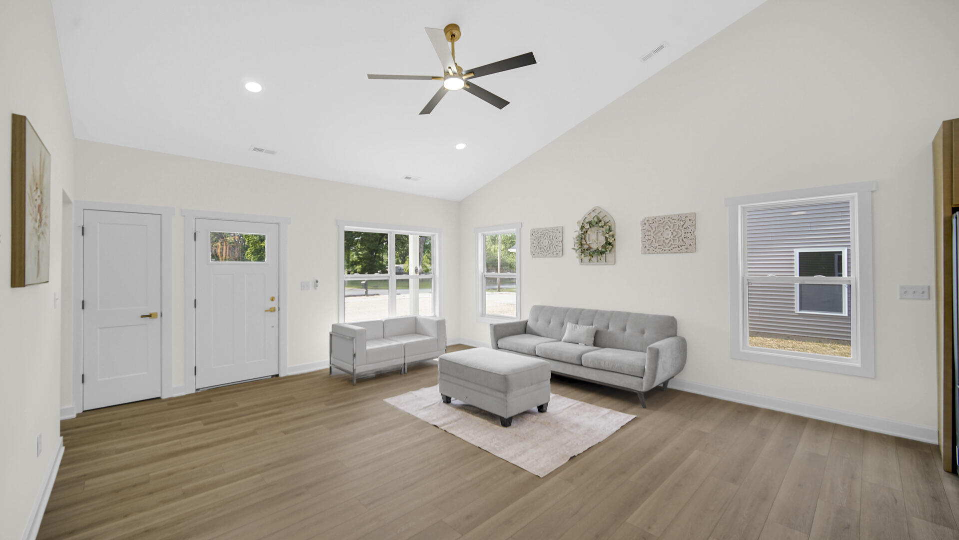 2863 Benton Street, Lake Station, IN 46405; Image #5