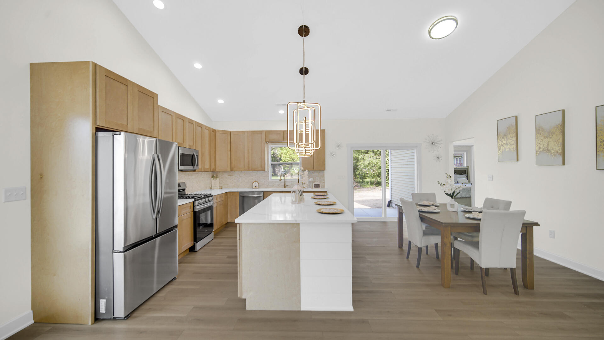 2863 Benton Street, Lake Station, IN 46405; Image #8