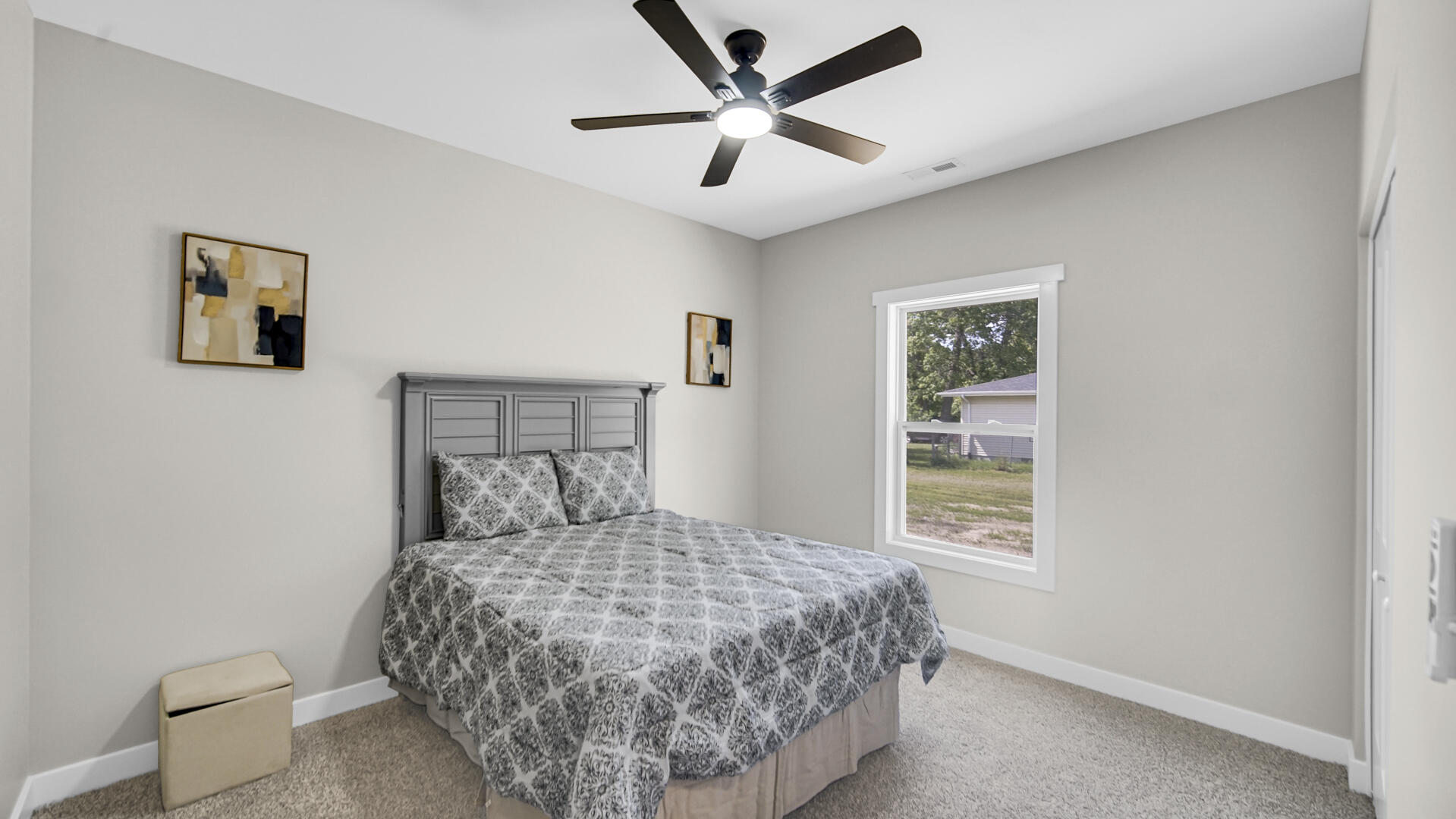 2861 Benton Street, Lake Station, IN 46405; Image #18