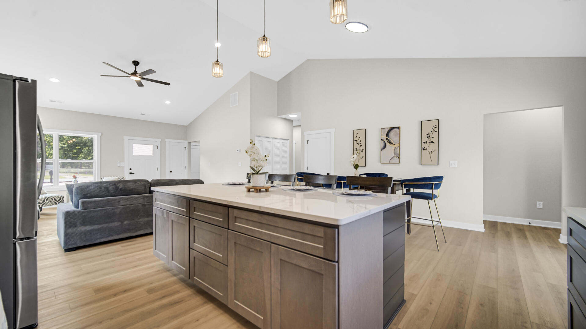 2861 Benton Street, Lake Station, IN 46405; Image #8
