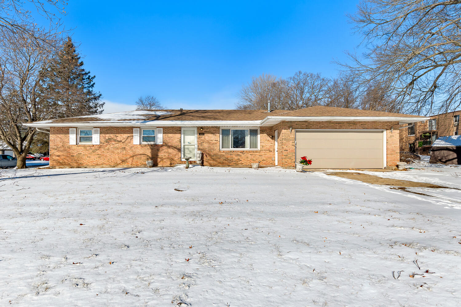 1749 Green Meadow Lane, Chesterton, IN 46304; Image #2