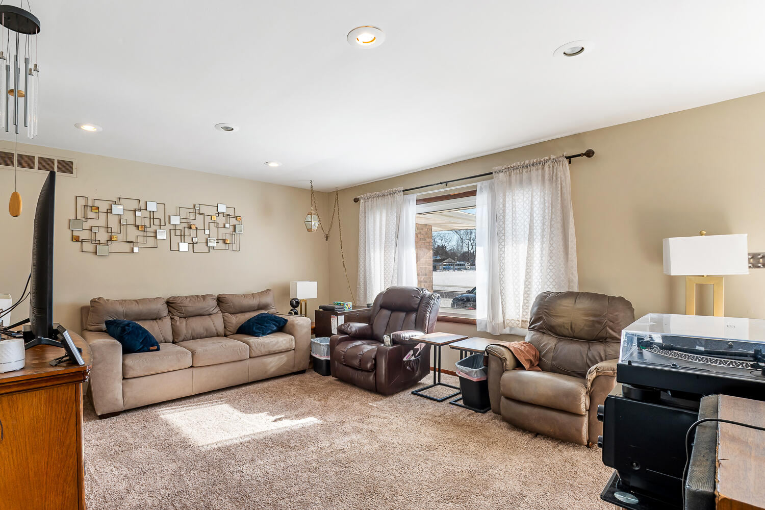 1749 Green Meadow Lane, Chesterton, IN 46304; Image #4