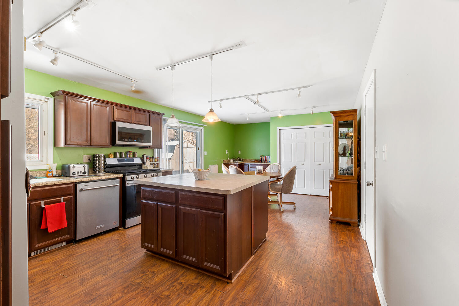 1749 Green Meadow Lane, Chesterton, IN 46304; Image #9