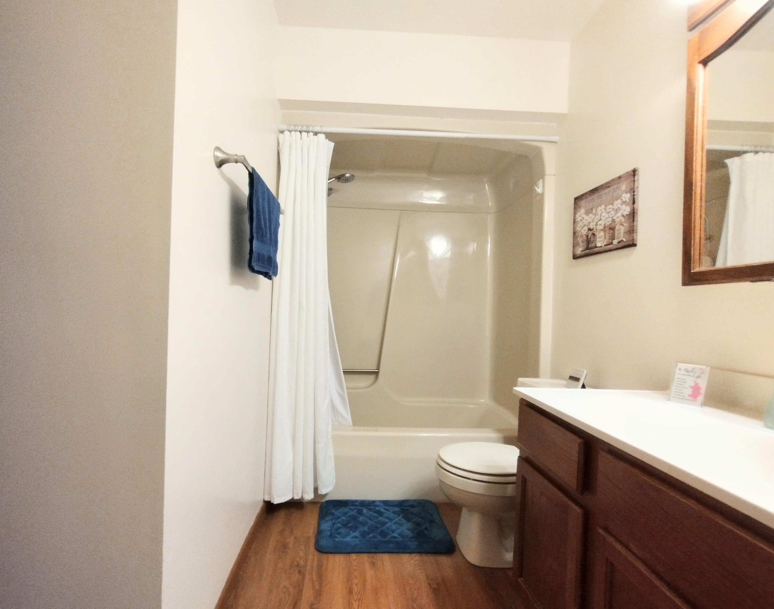 9651 Merrillville Road, Crown Point, IN #204, 46307; Image #15