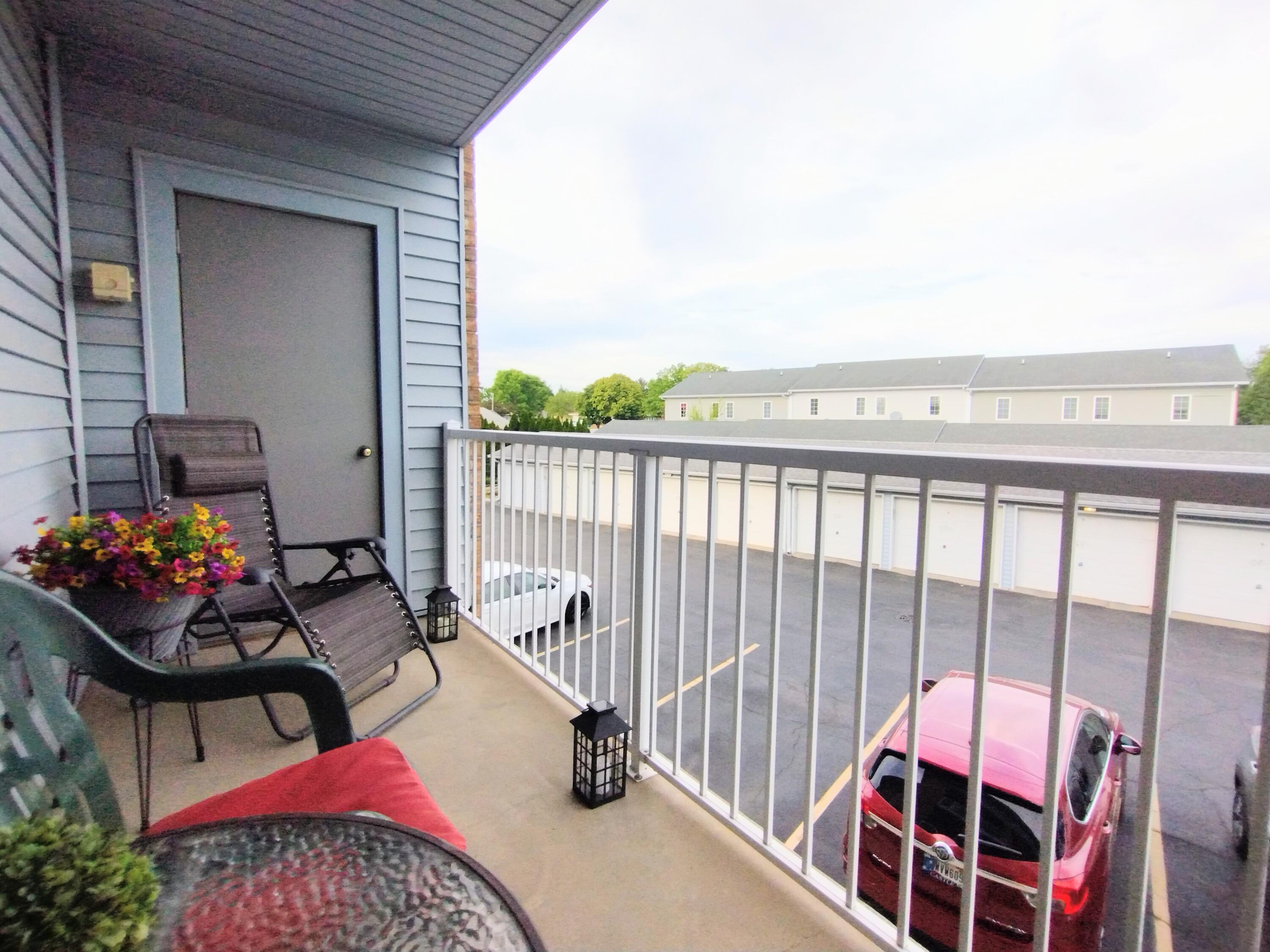 9651 Merrillville Road, Crown Point, IN #204, 46307; Image #22