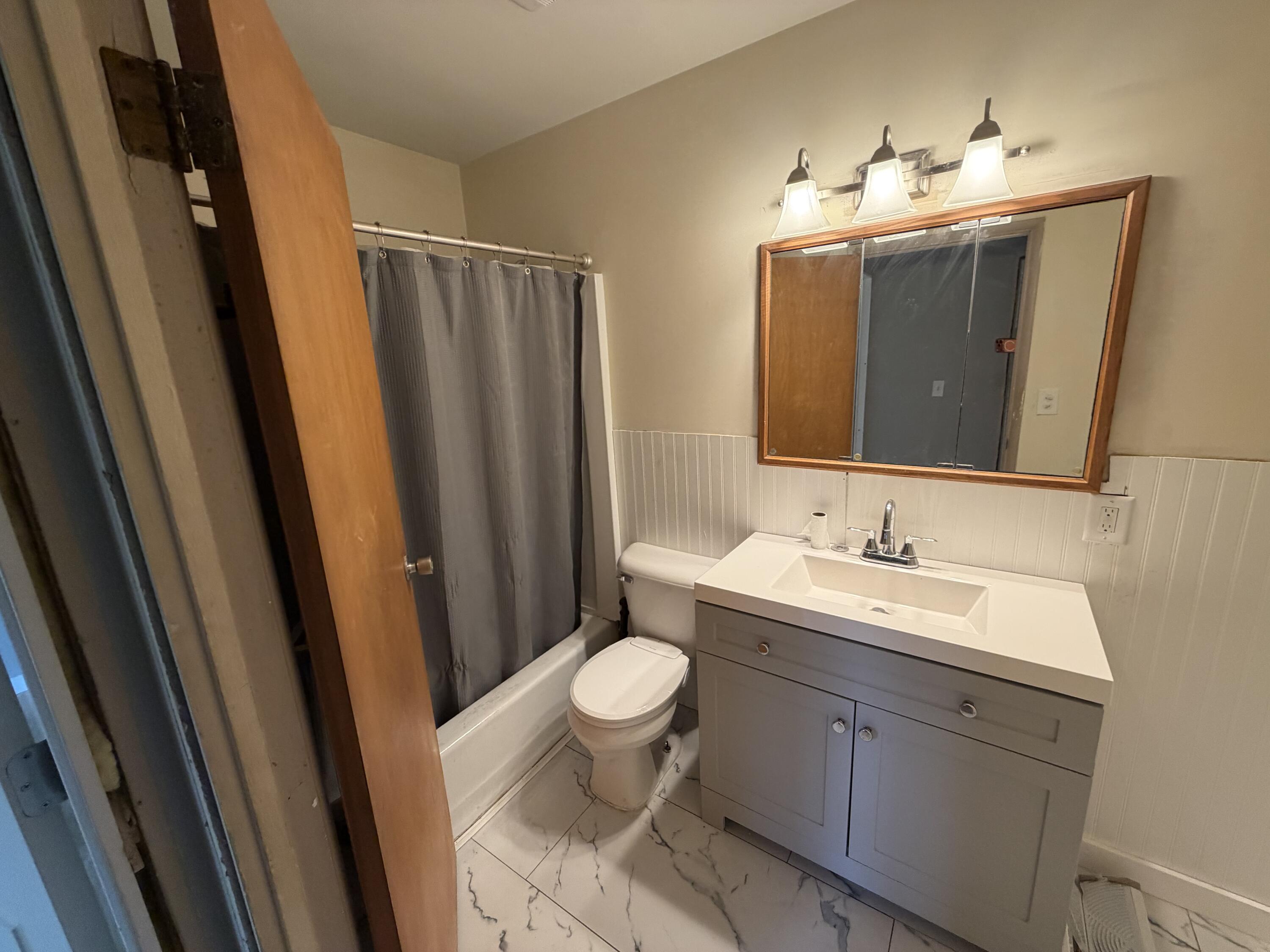 102 Northview Drive, Valparaiso, IN 46383; Image #16