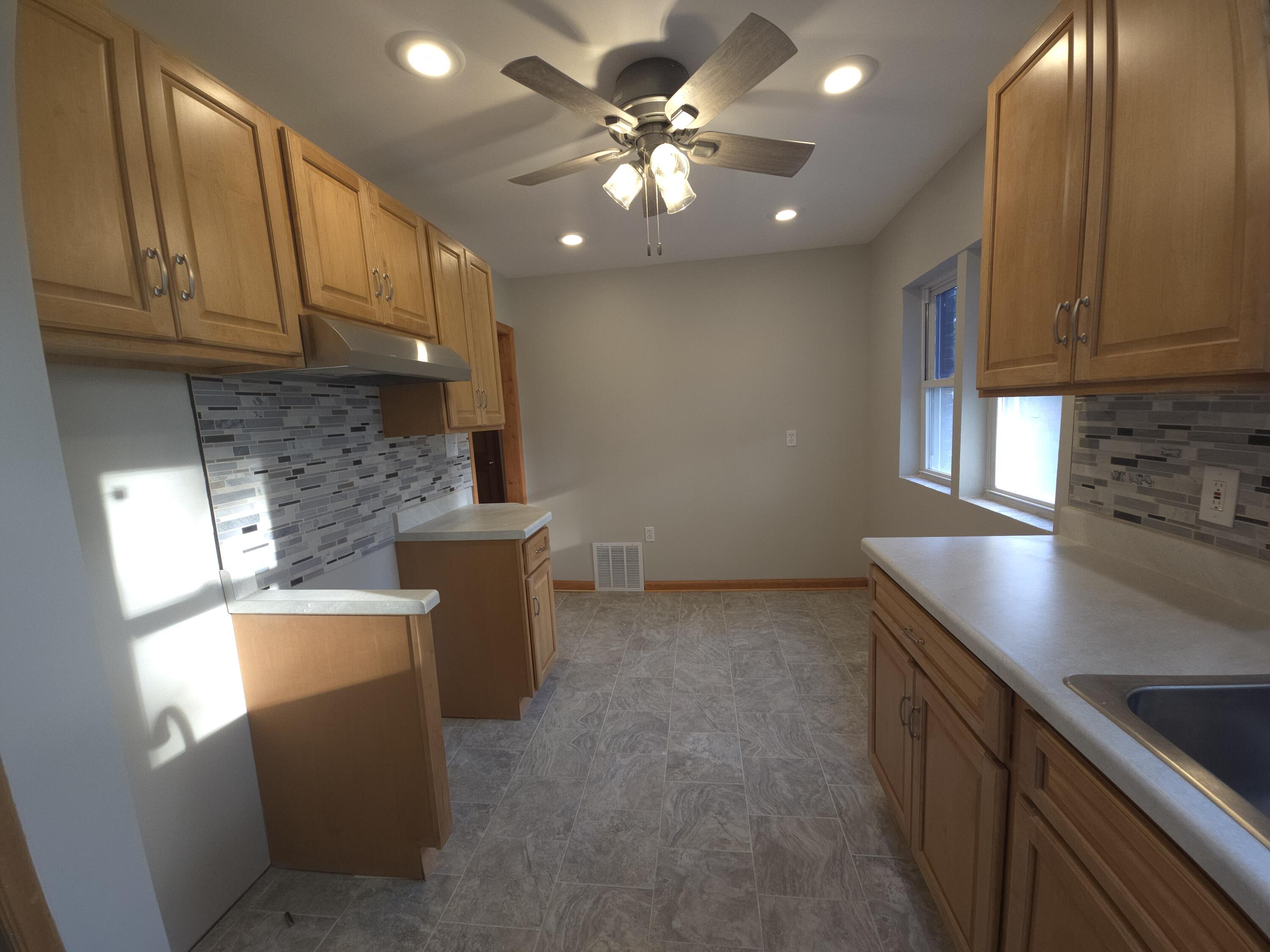 4316 Vermont Street, Gary, IN 46409; Image #10