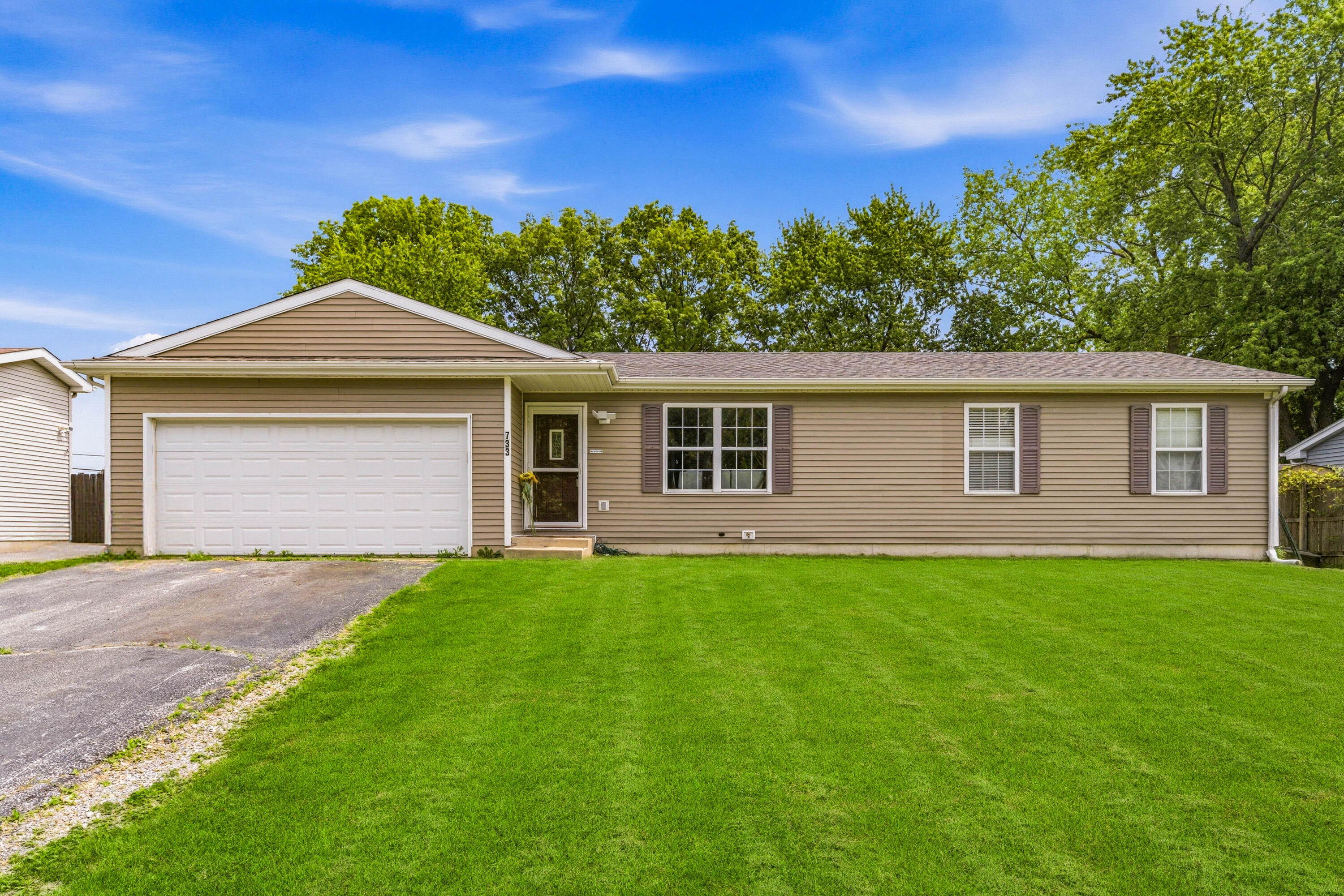 733 Devonshire Road, Valparaiso, IN 46385; Image #1