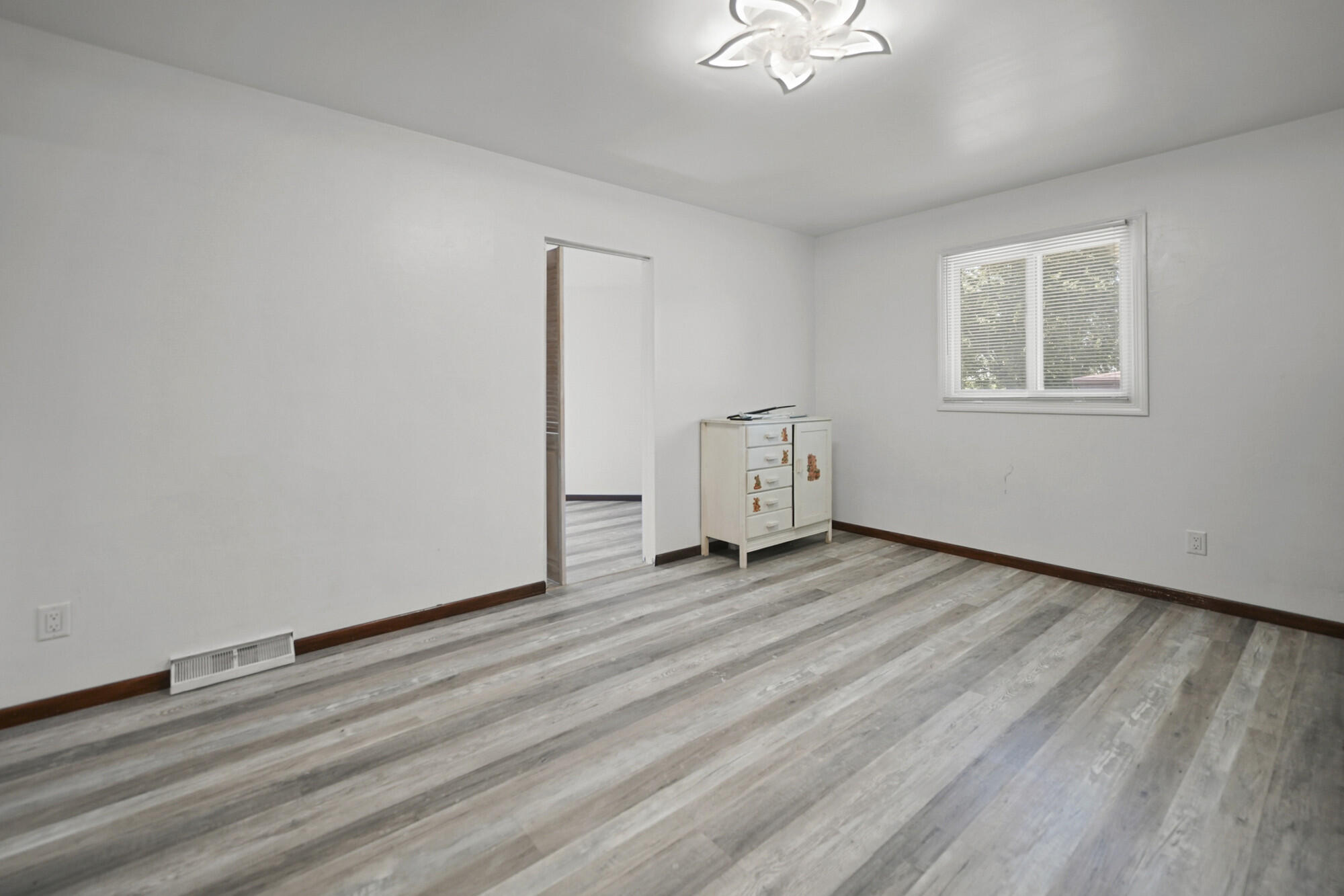 2504 Victoria Road, Schererville, IN 46375; Image #18
