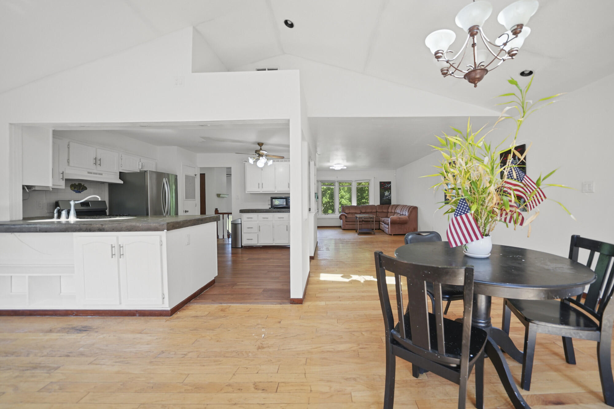 2504 Victoria Road, Schererville, IN 46375; Image #8