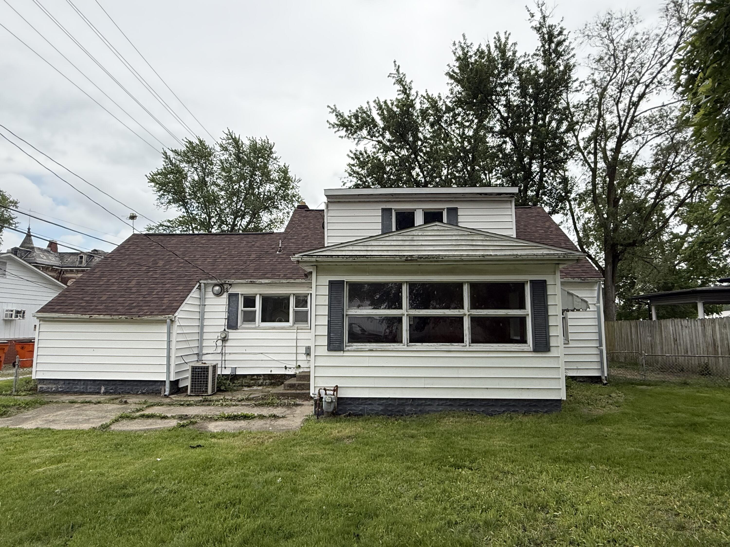118 W Spring Street, Winamac, IN 46996; Image #11