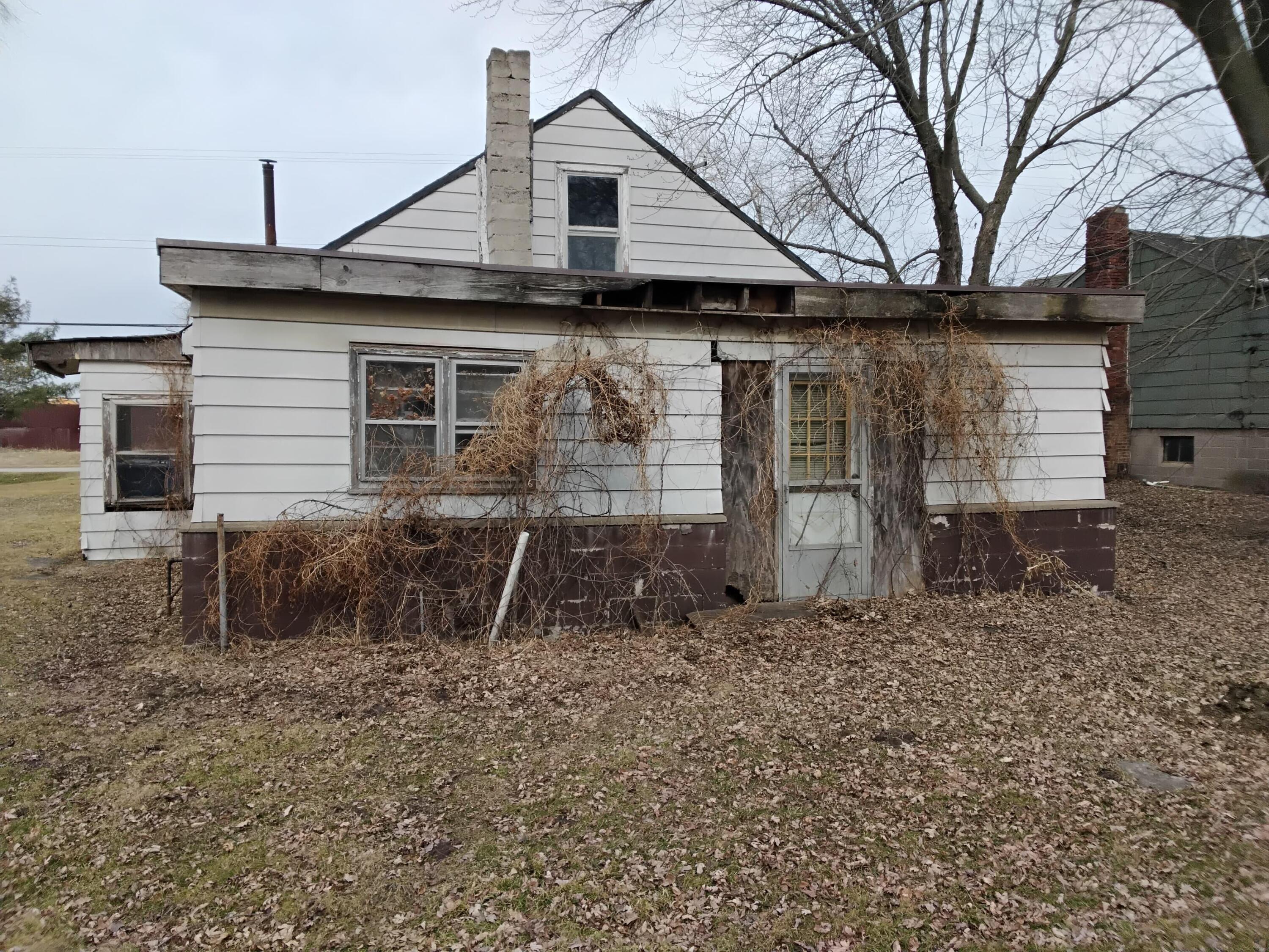 7069 W 21st Avenue, Gary, IN 46406; Image #2