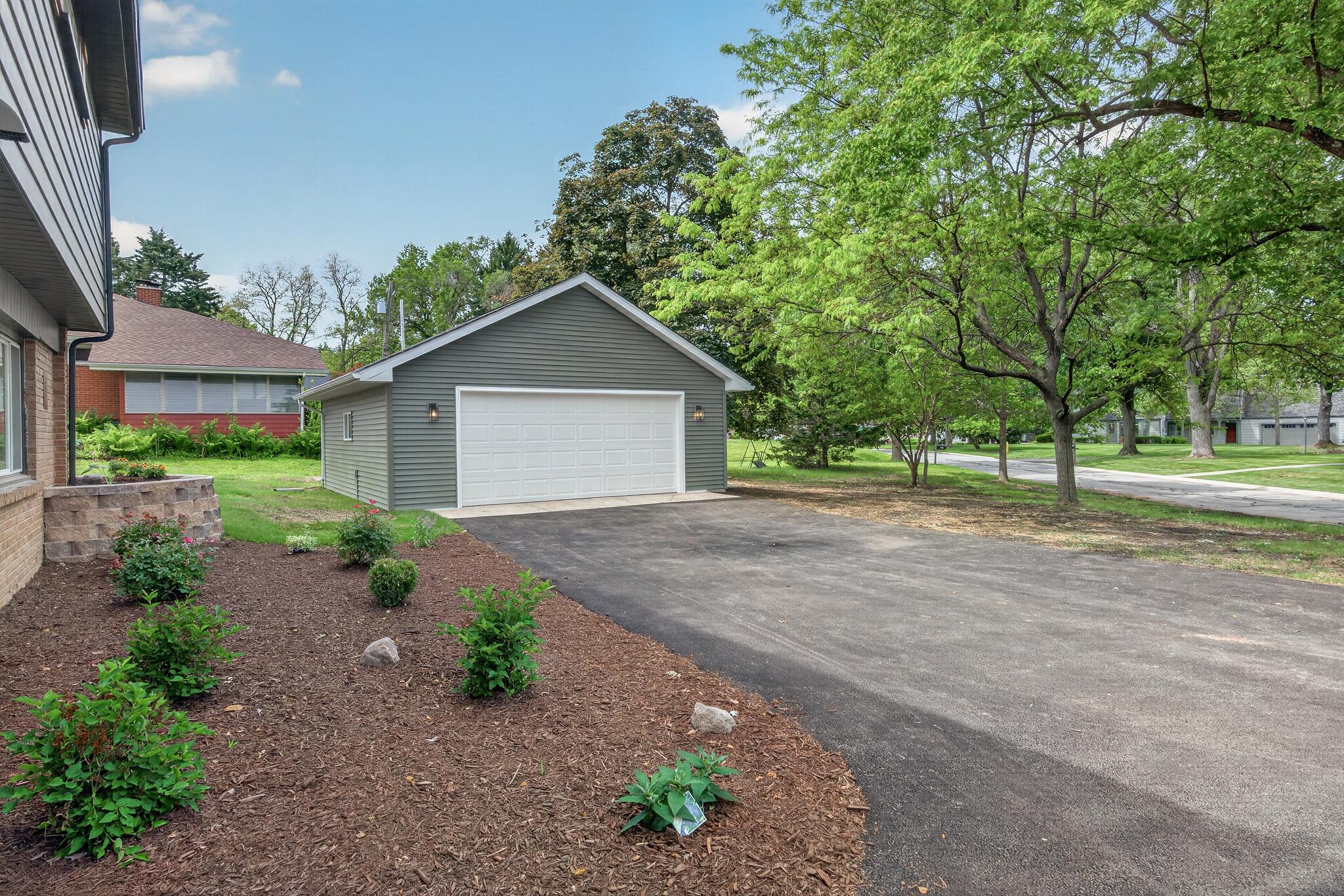 1404 Forest Park Avenue, Valparaiso, IN 46385; Image #10